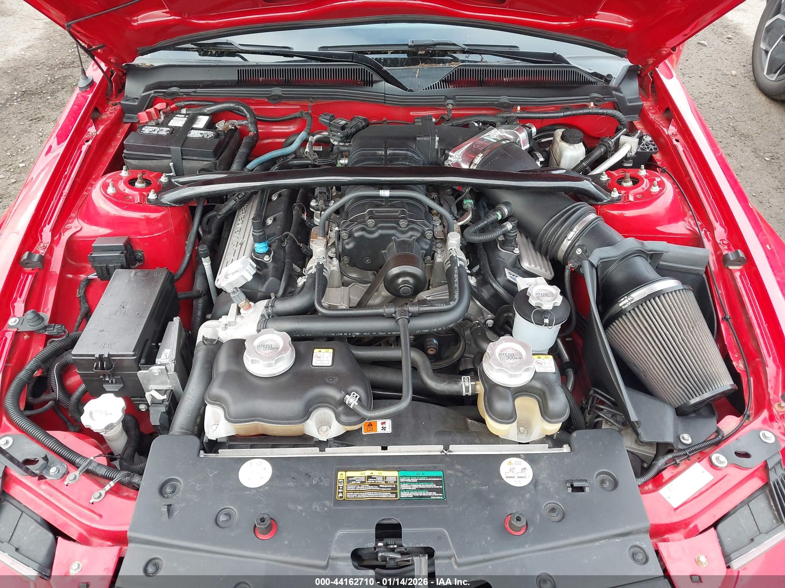 2009 Ford Shelby Gt500   Red vin: 1ZVHT88S095144613