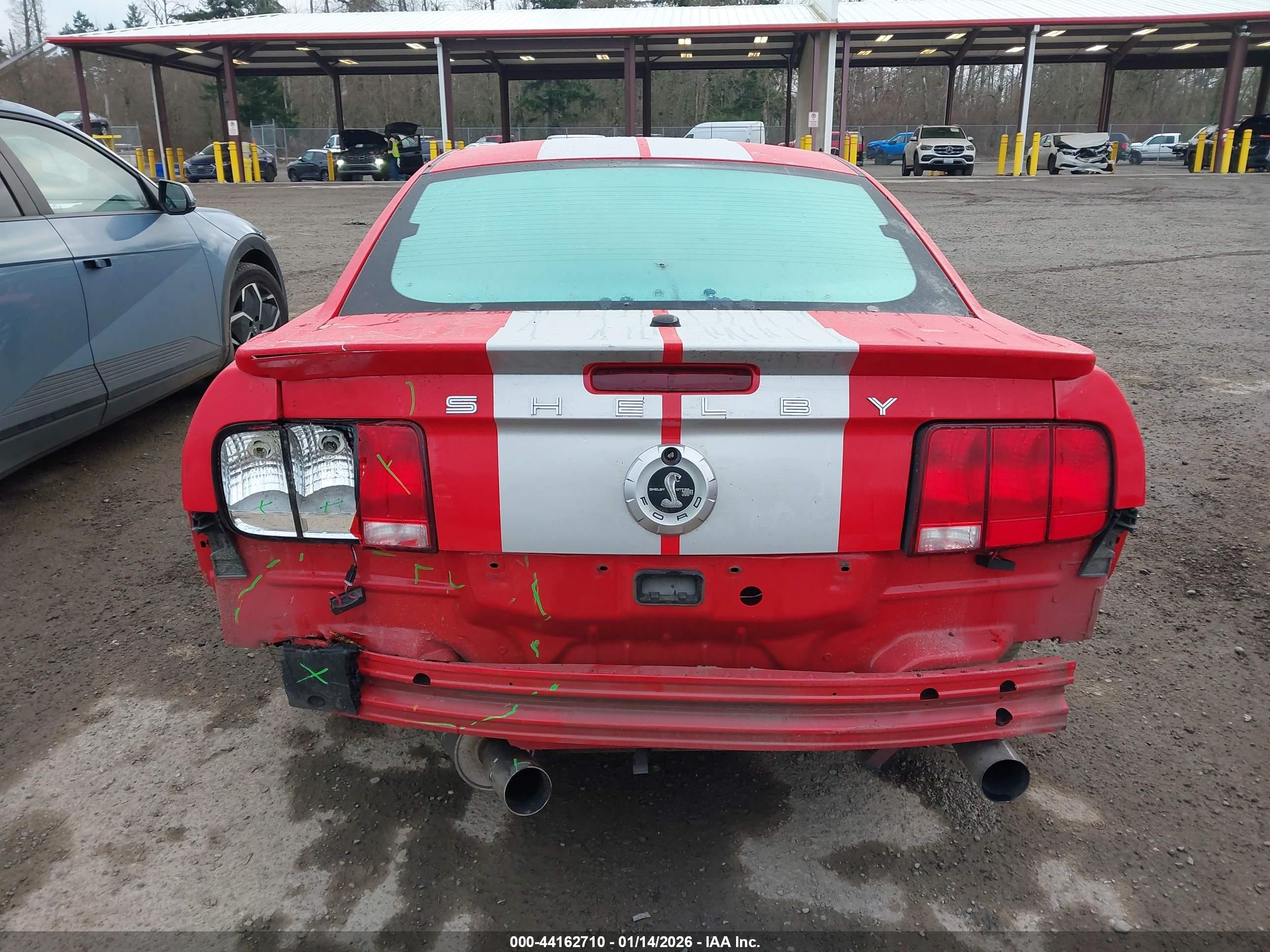 2009 Ford Shelby Gt500   Red vin: 1ZVHT88S095144613
