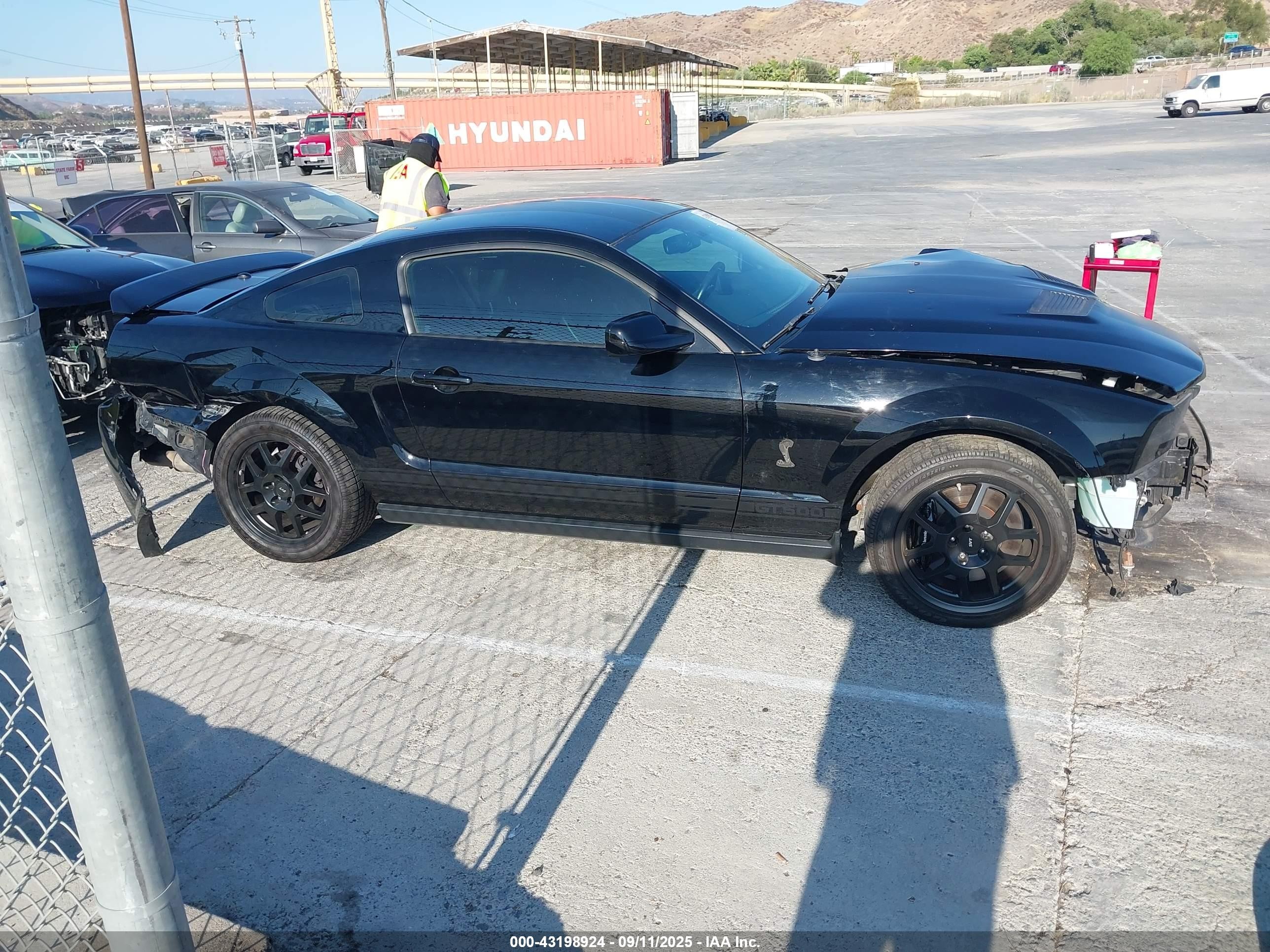 2007 Ford Shelby Gt   Black vin: 1ZVHT88S175369782