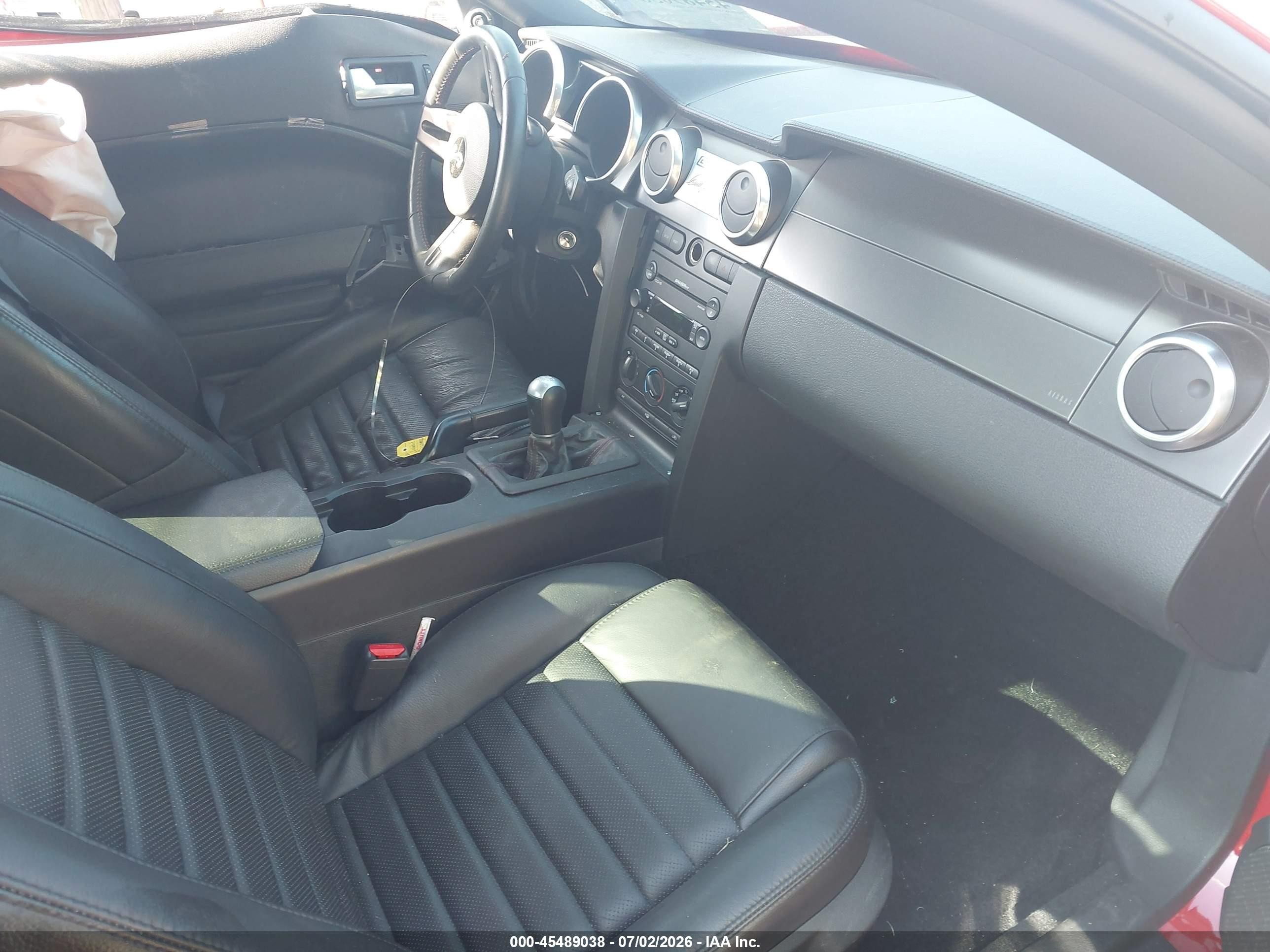 2007 Ford Shelby Gt500   Red vin: 1ZVHT88S475205507