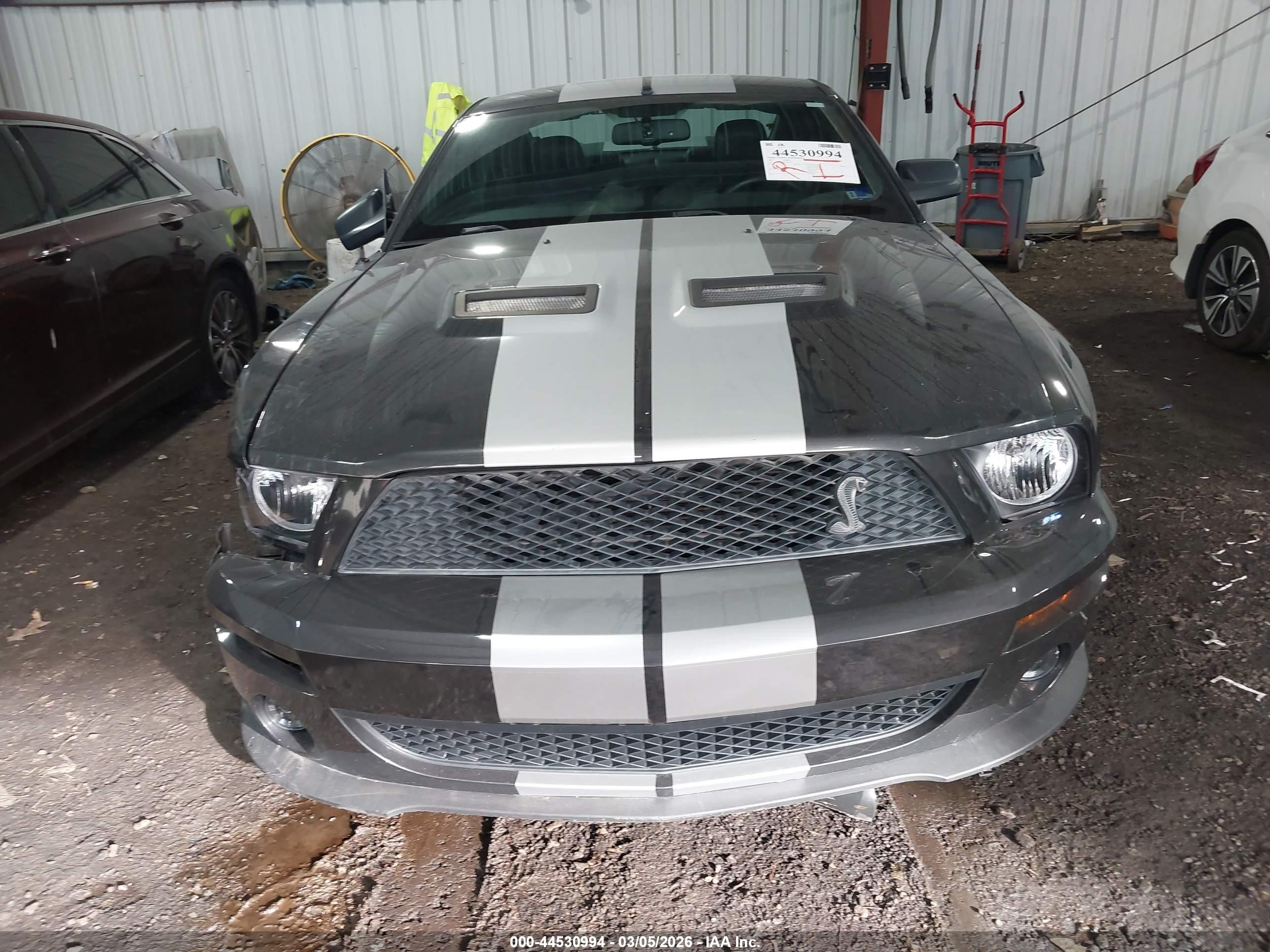 2007 Ford Shelby Gt500   Gray vin: 1ZVHT88S575348174