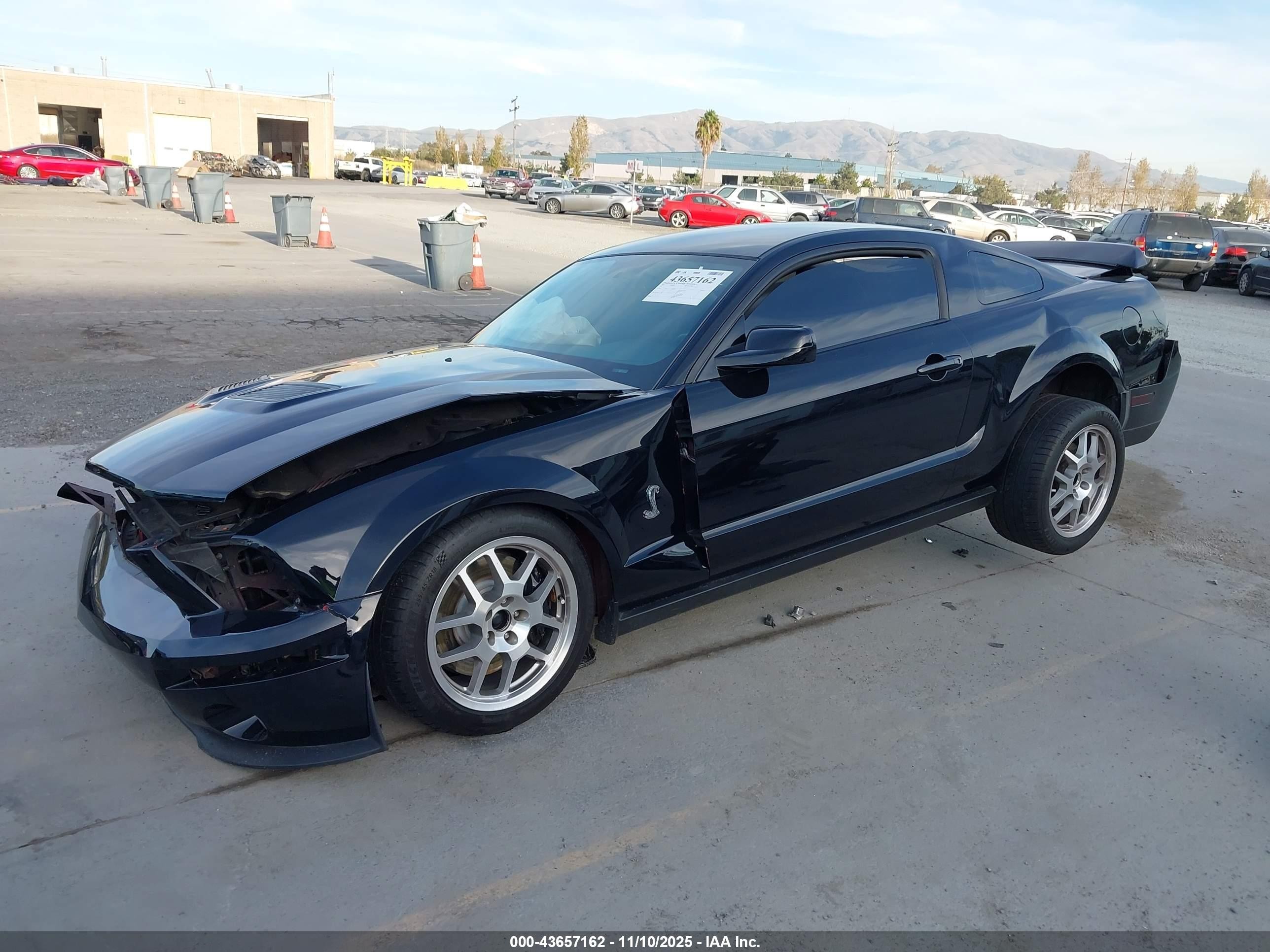 2007 Ford Shelby Gt500   Черный vin: 1ZVHT88S675260329