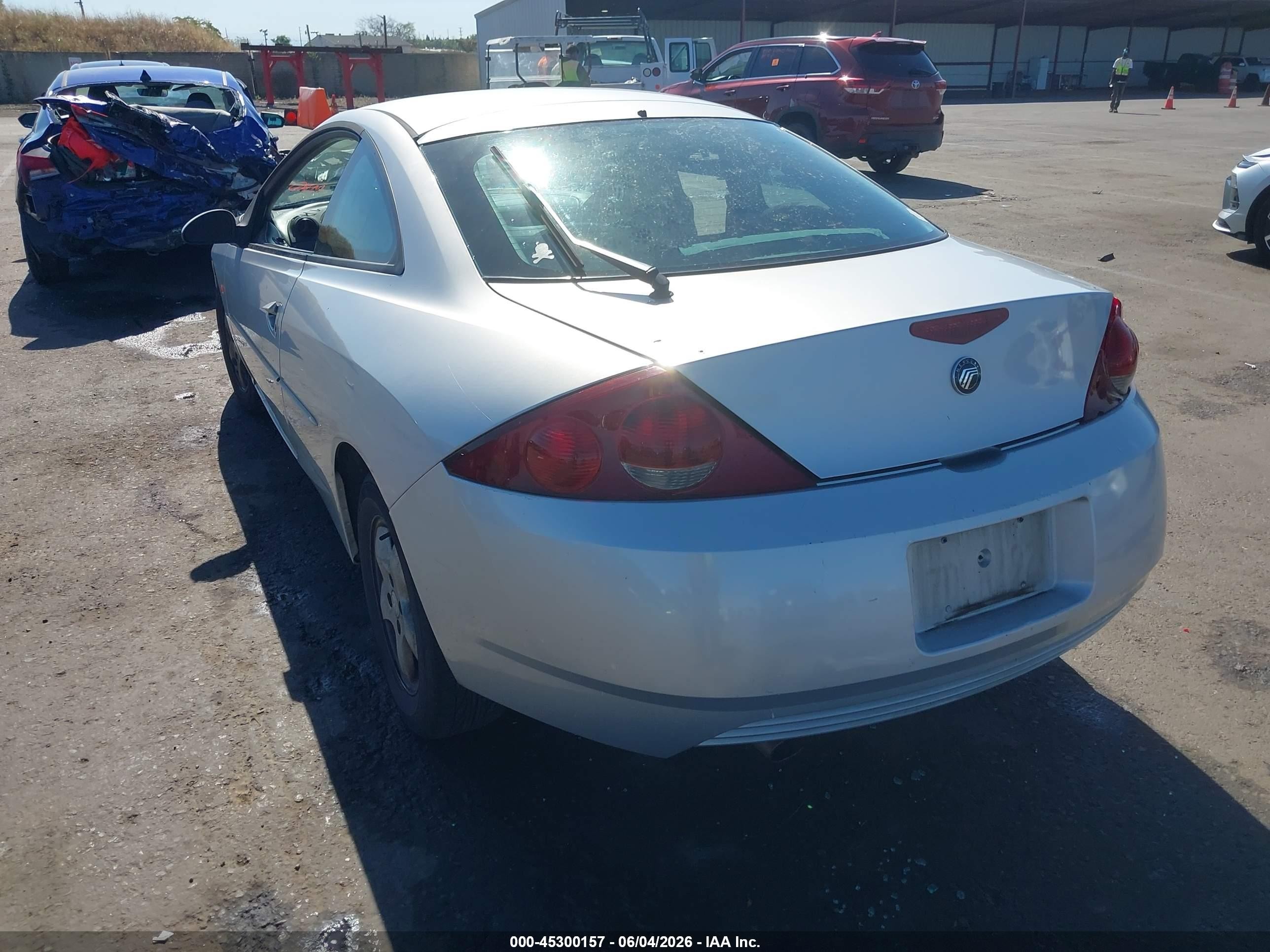 2002 Mercury Cougar V6 Silver vin: 1ZWFT61L025601274
