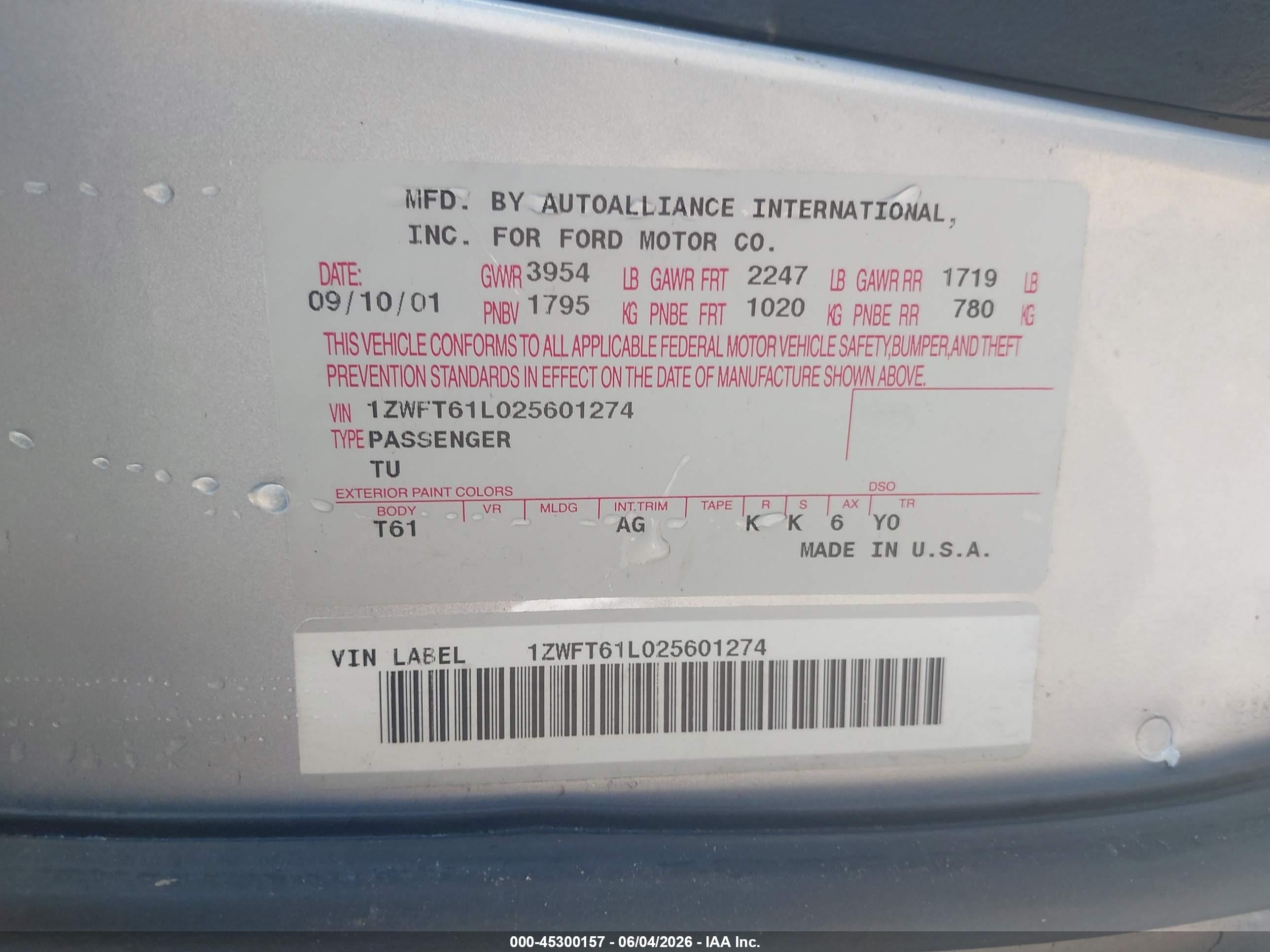 2002 Mercury Cougar V6 Silver vin: 1ZWFT61L025601274
