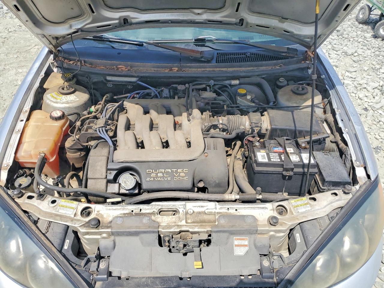 1999 Mercury Cougar V6 Silver vin: 1ZWFT61L3X5656258