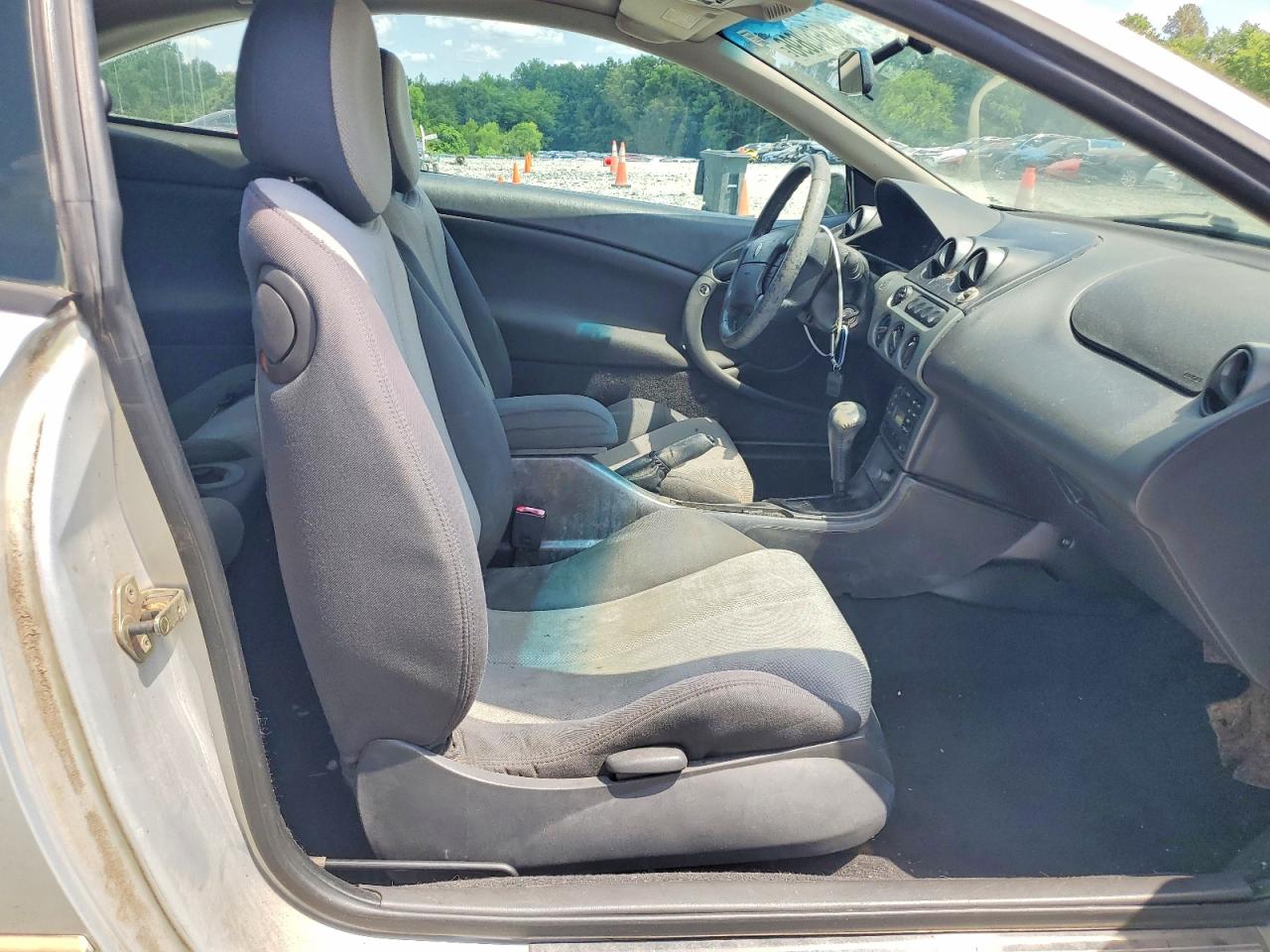 1999 Mercury Cougar V6 Silver vin: 1ZWFT61L3X5656258