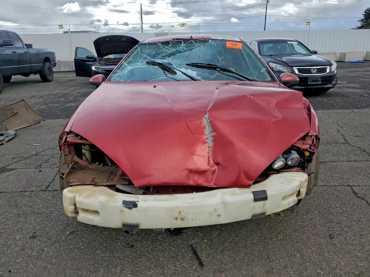 2000 Mercury Cougar V6 Red vin: 1ZWFT61L4Y5628809