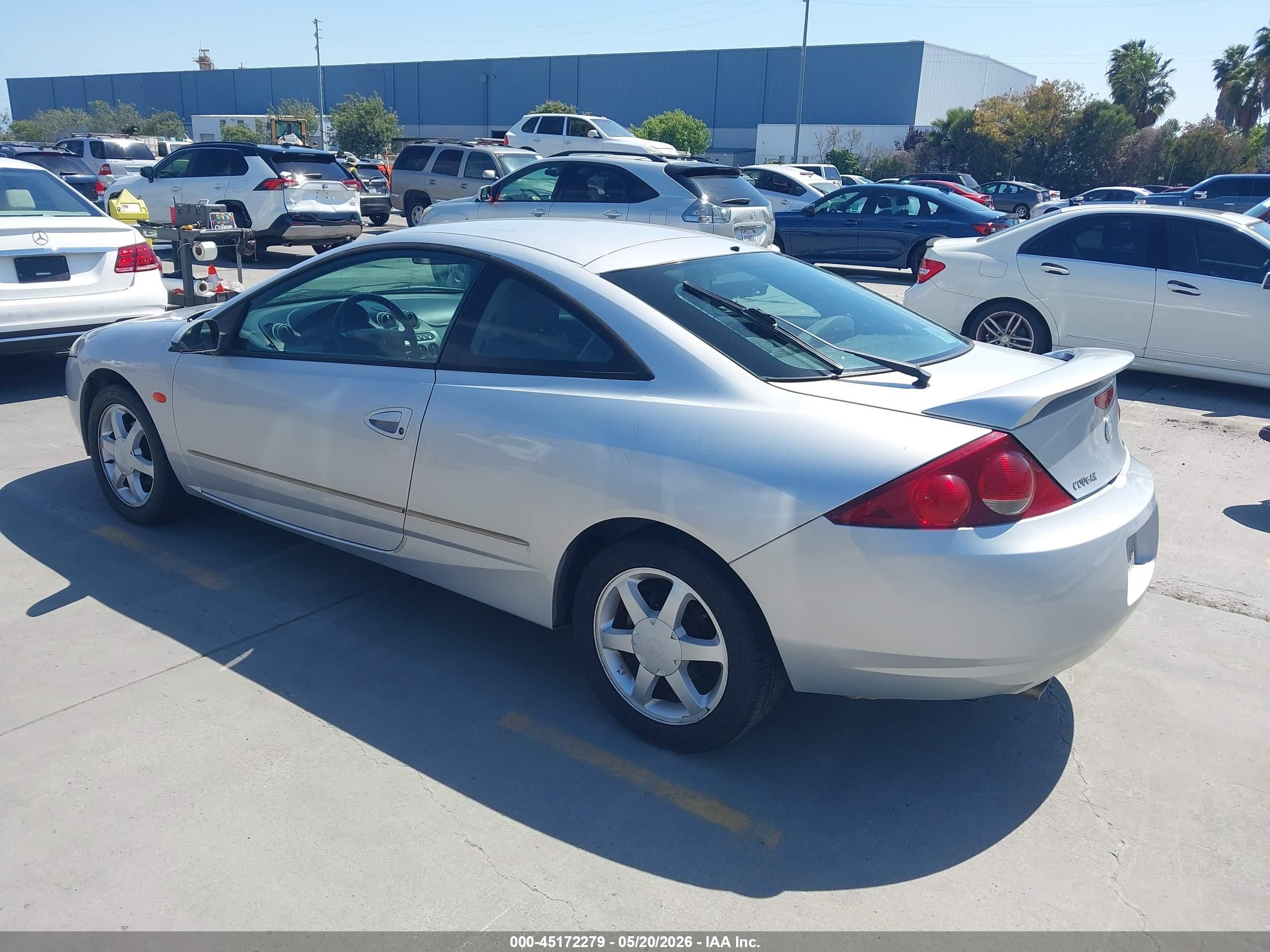2000 Mercury Cougar V6 Silver vin: 1ZWFT61L7Y5634958