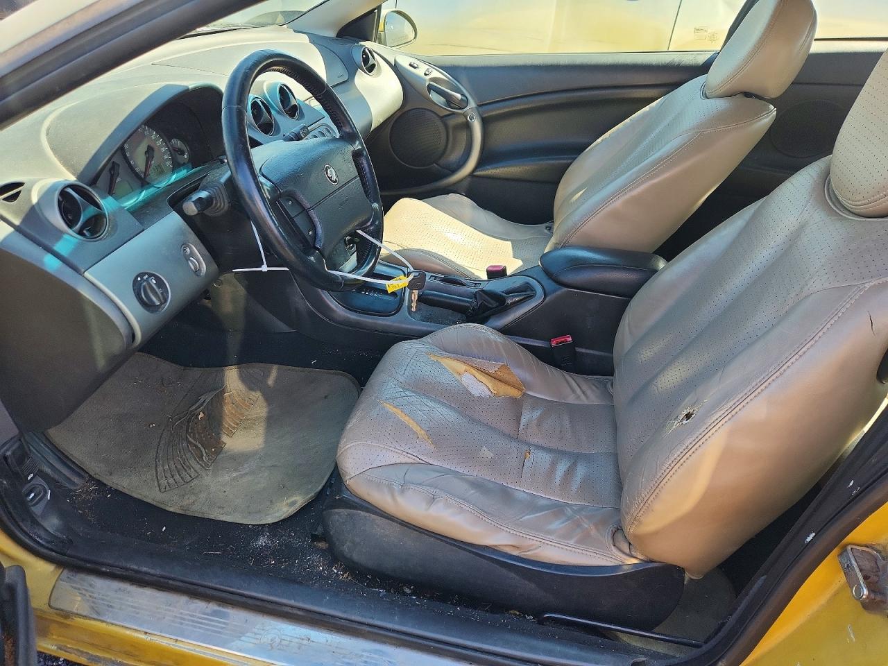 2000 Mercury Cougar Gold vin: 1ZWFT61LXY5615949