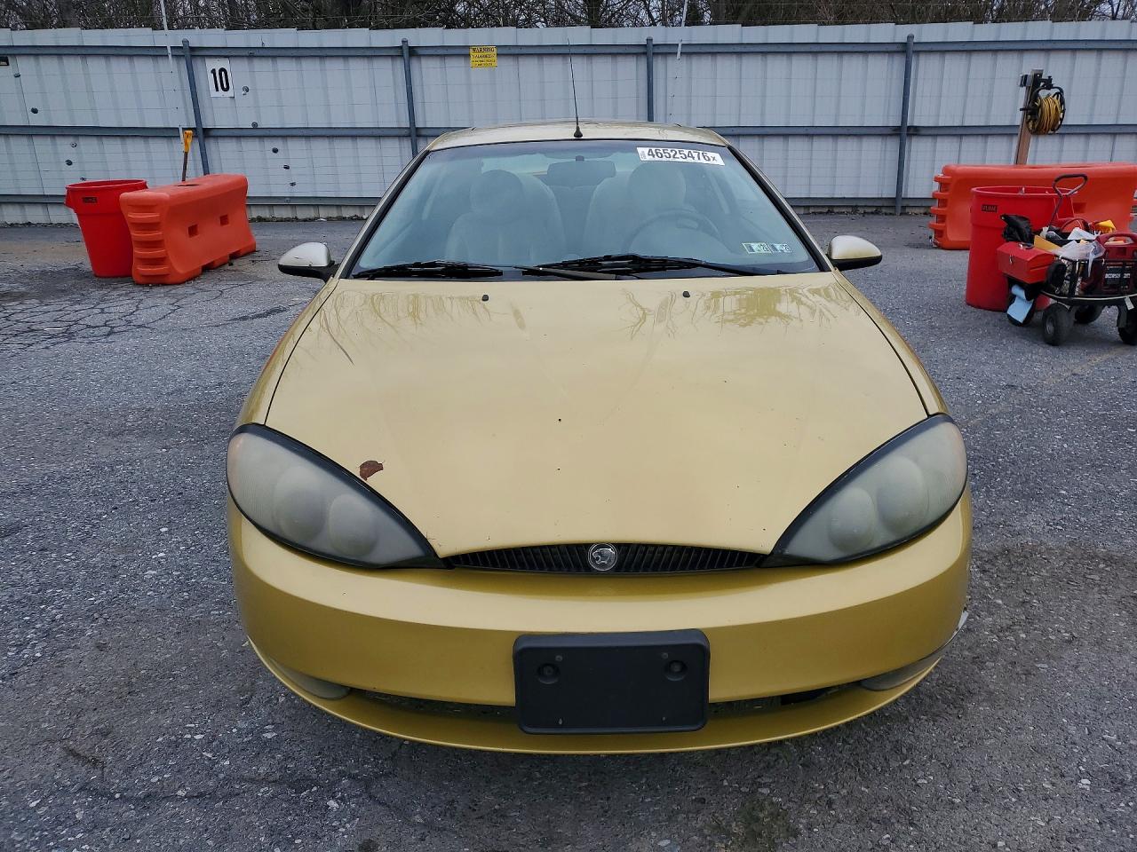 2000 Mercury Cougar Gold vin: 1ZWFT61LXY5615949