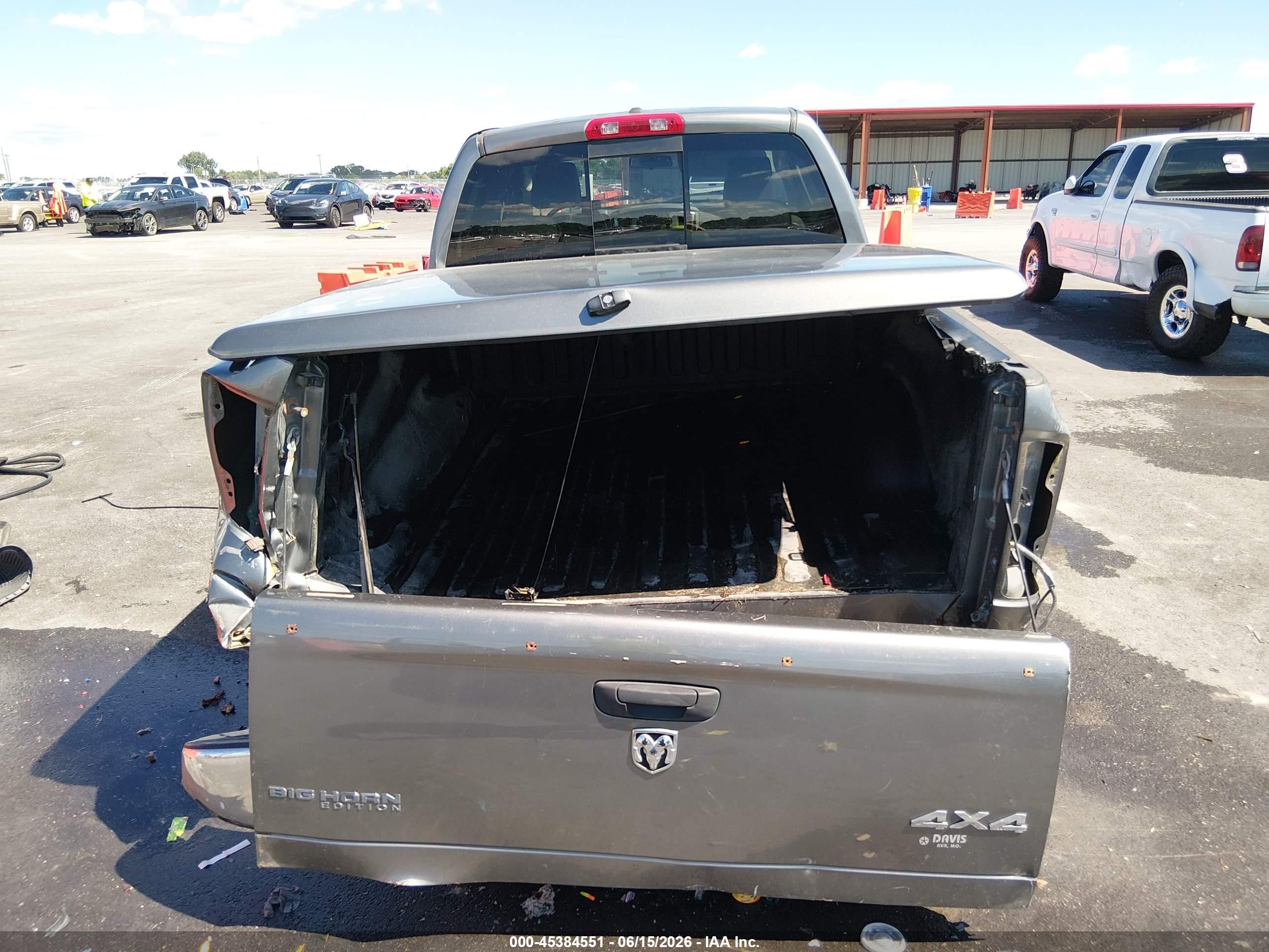 2007 Dodge Ram 1500 Slt/trx4 Off Road/sport Gray vin: 1d7hu18227s185451