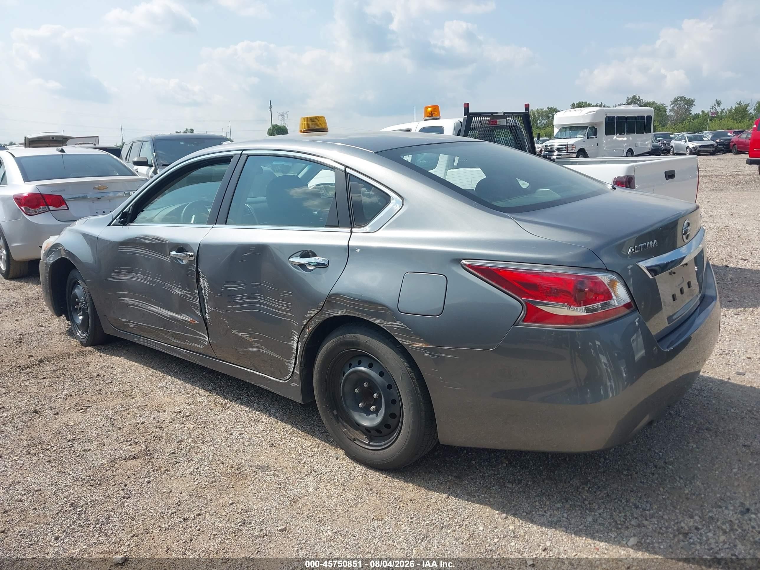 2015 Nissan Altima 2.5/s/sv/sl Silver vin: 1n4al3ap4fc579645