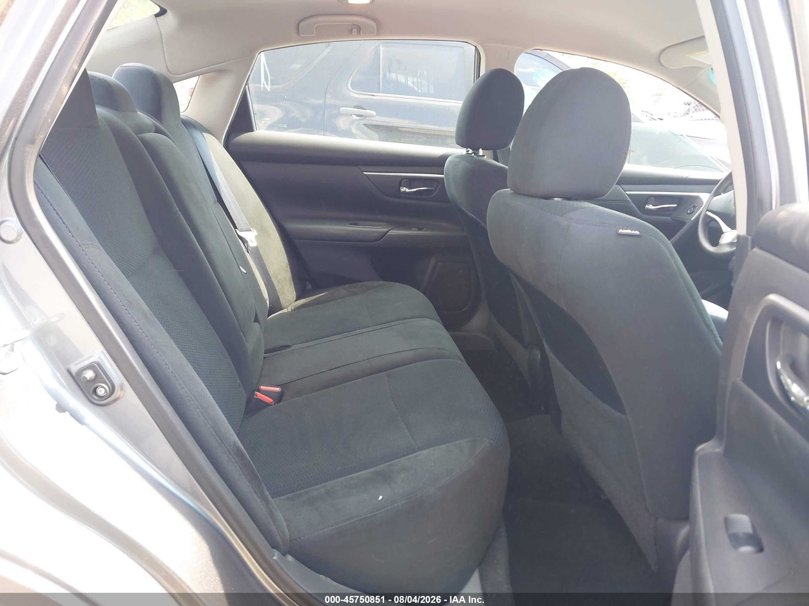 2015 Nissan Altima 2.5/s/sv/sl Silver vin: 1n4al3ap4fc579645