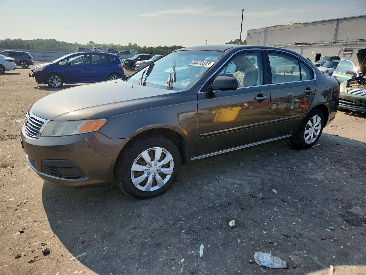 2009 Kia Optima Lx Brown vin: KNAGE228695363933