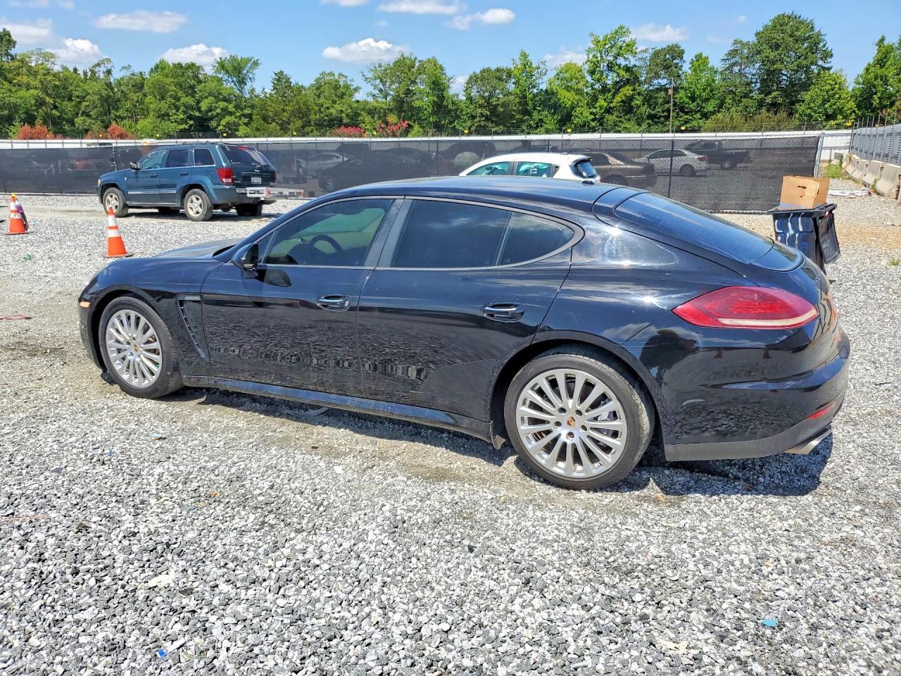 2014 Porsche Panamera 2 Black vin: WP0AA2A71EL010129