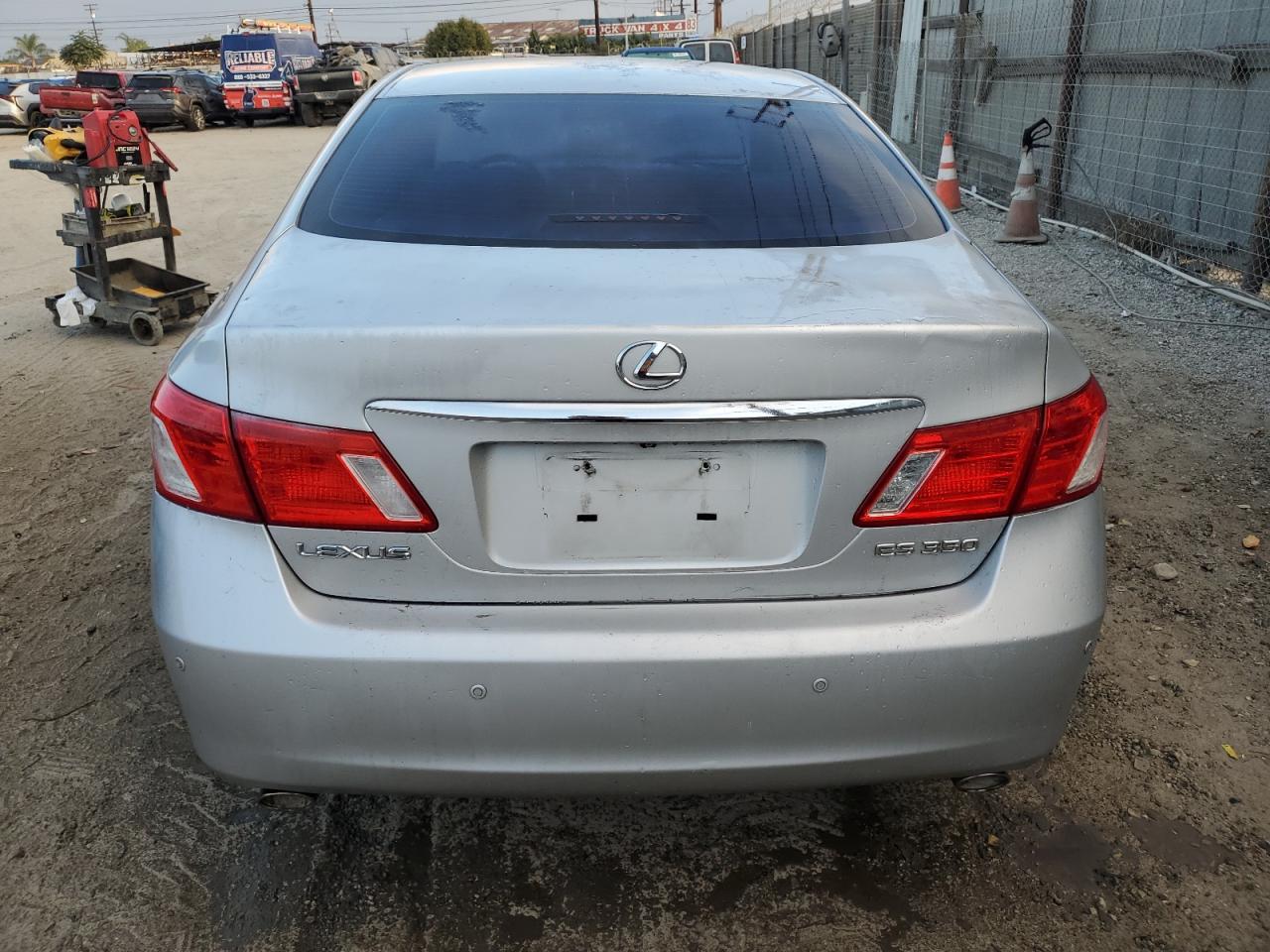 2009 Lexus Es 350 Silver vin: JTHBJ46G492296951