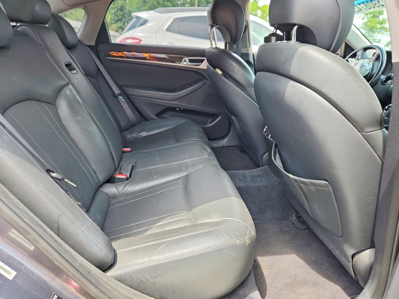 2015 Hyundai Genesis 3.8l Gray vin: KMHGN4JE1FU040425