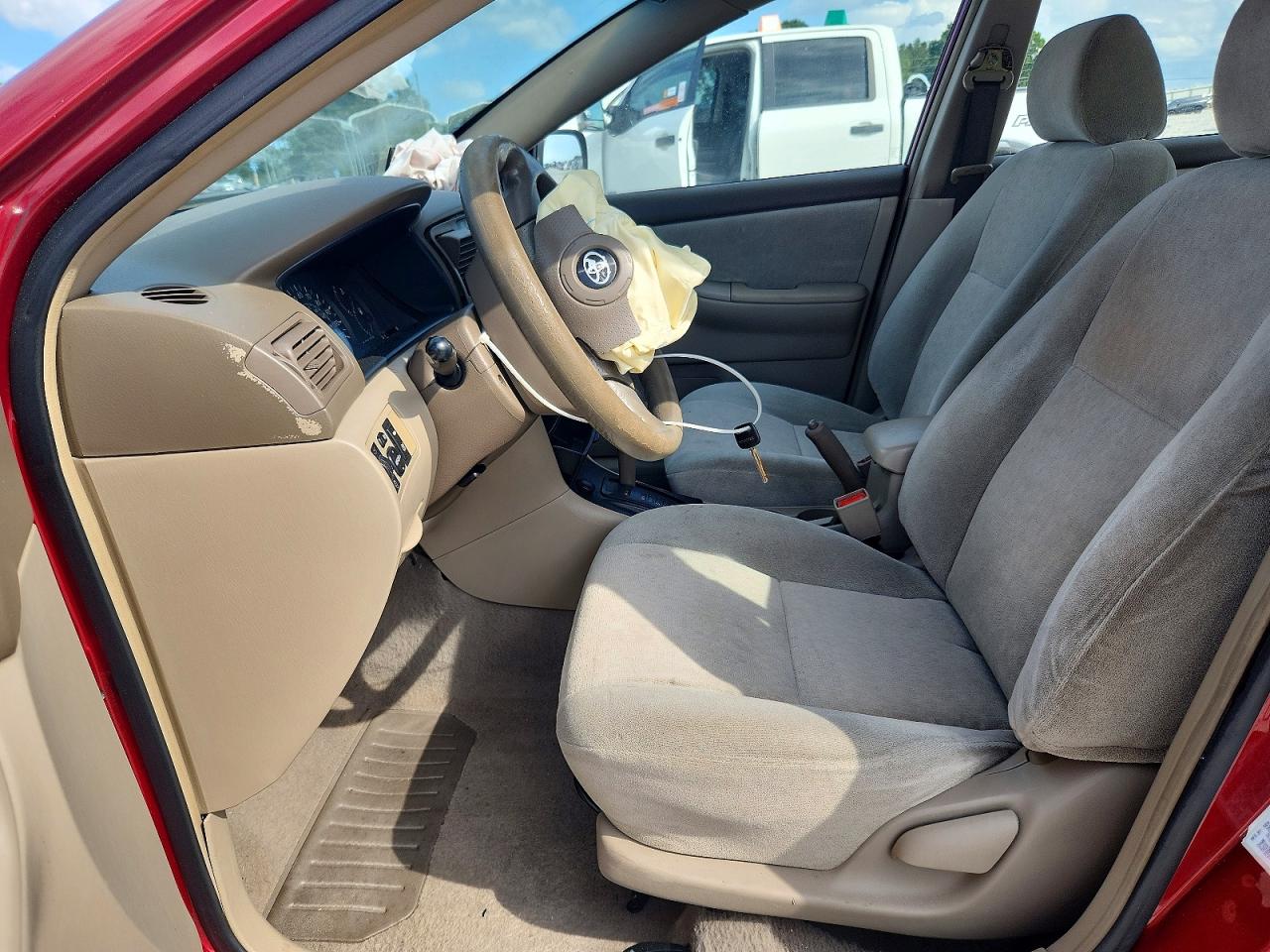 2003 Toyota Corolla Ce Red vin: 1NXBR32EX3Z004073