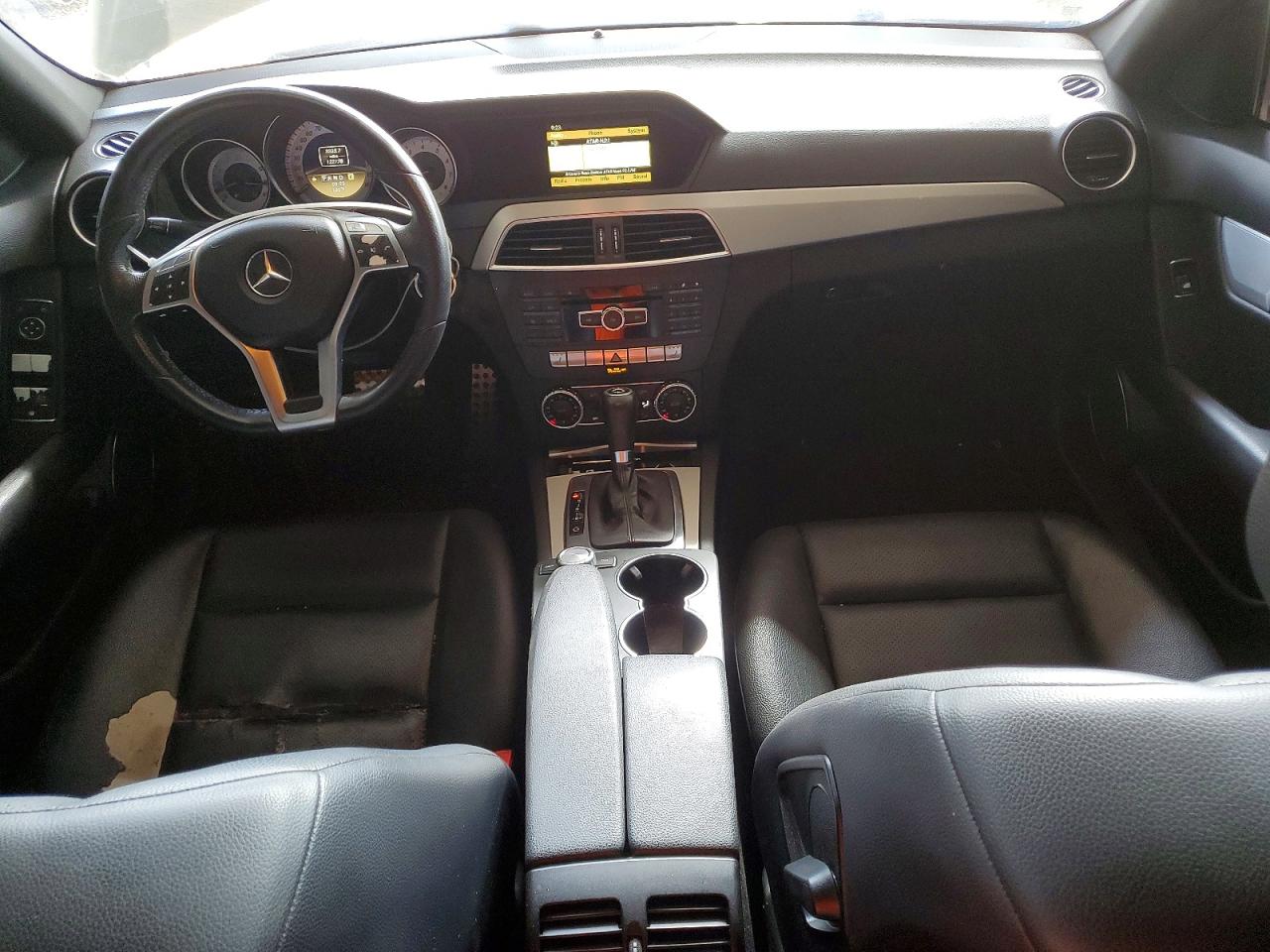 2012 Mercedes-benz C 250 Cream vin: WDDGF4HB4CR203540