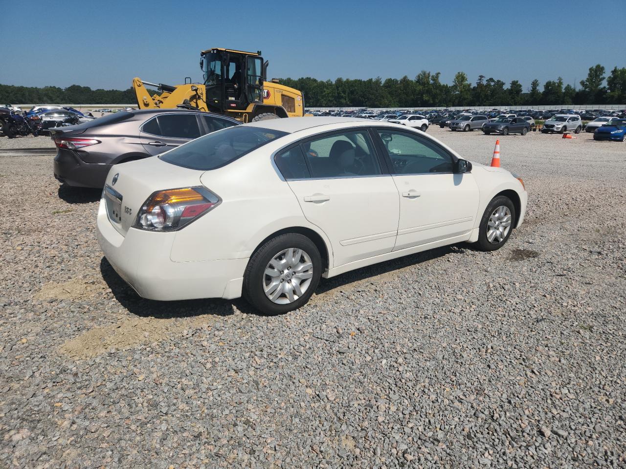 2011 Nissan Altima 2.5 White vin: 1N4AL2AP0BN499915