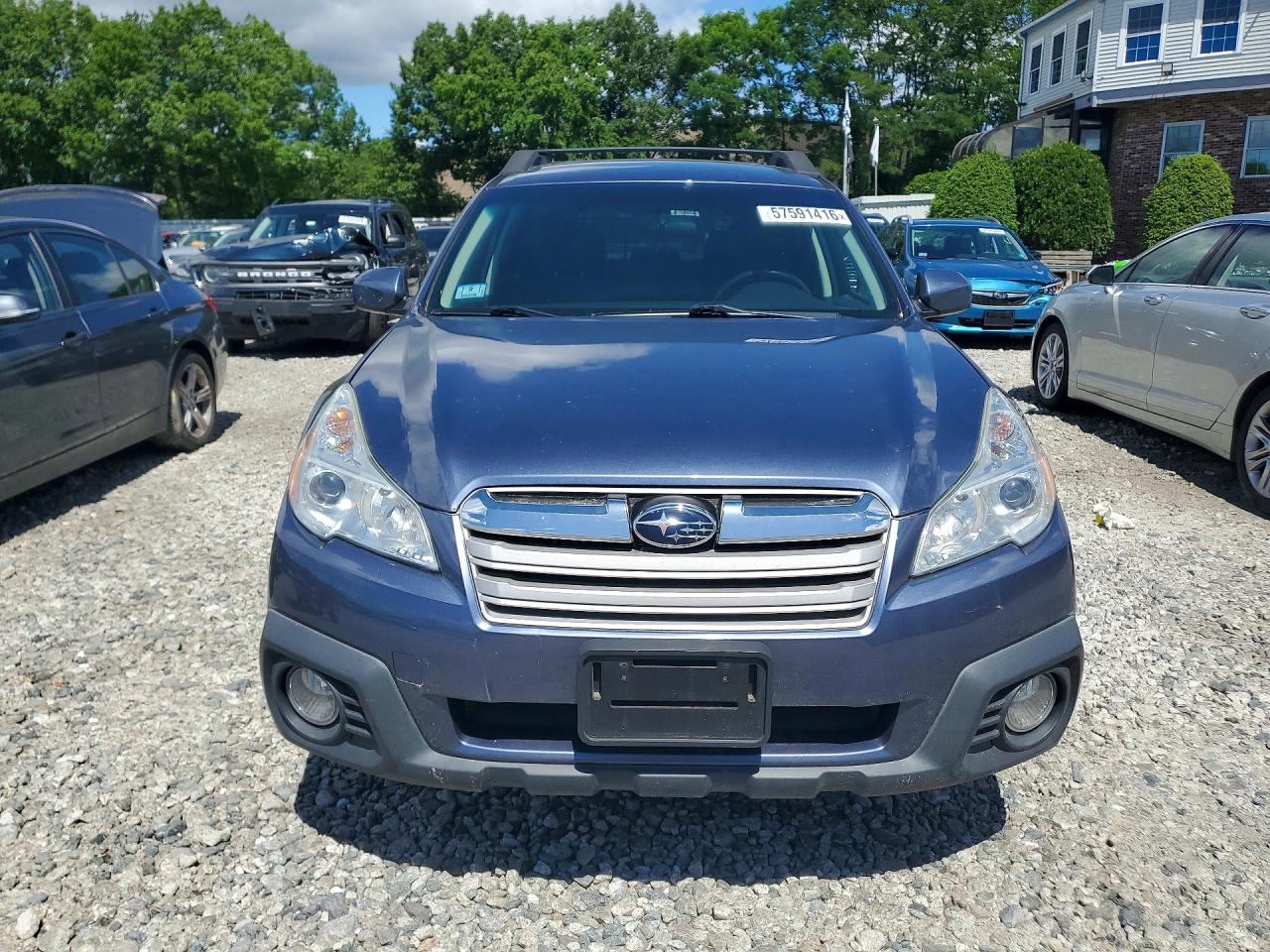 2014 Subaru Outback 2.5i Premium Blue vin: 4S4BRBCC6E3301941