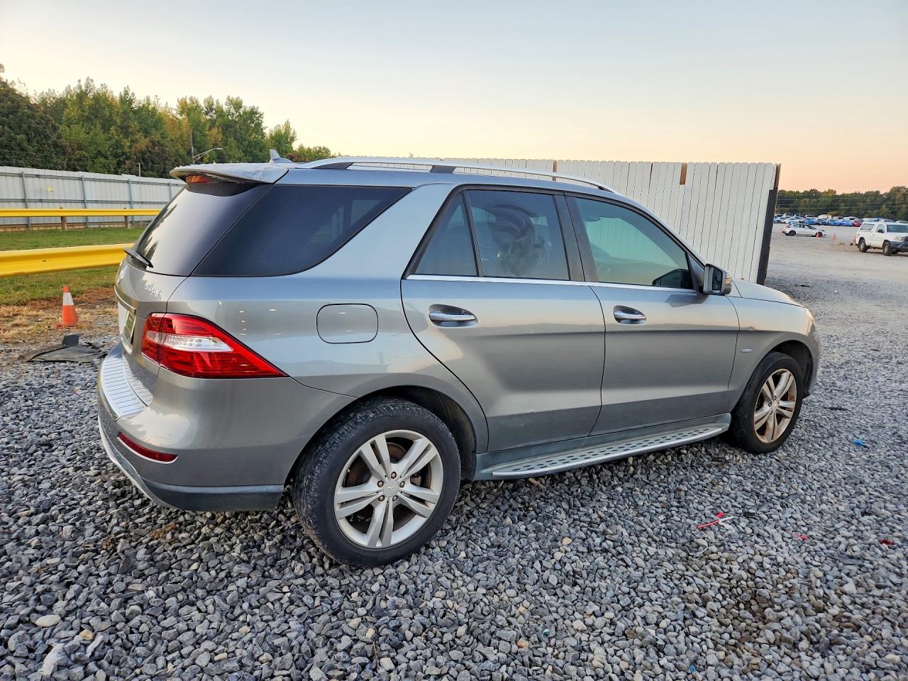 2012 Mercedes-benz Ml 350 4matic Gray vin: 4JGDA5HB2CA016454