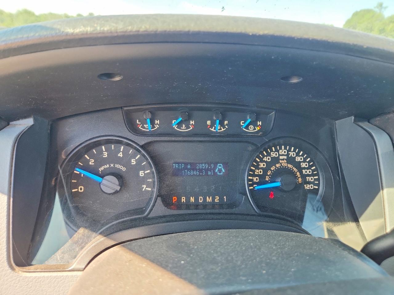 2013 Ford F150 Super Cab White vin: 1FTFX1EFXDFB03471