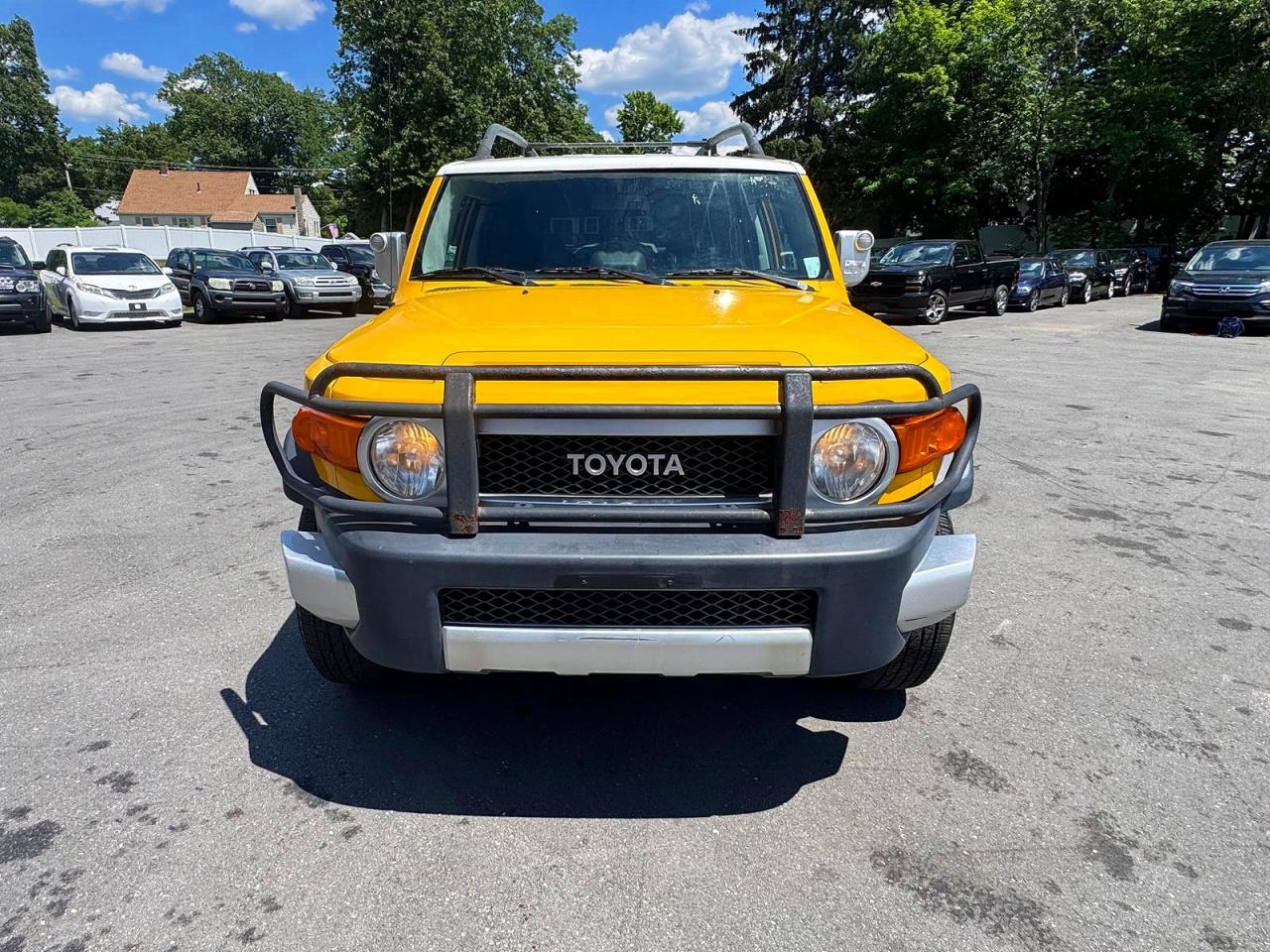 2007 Toyota Fj Cruiser Base Yellow vin: JTEBU11F470029965