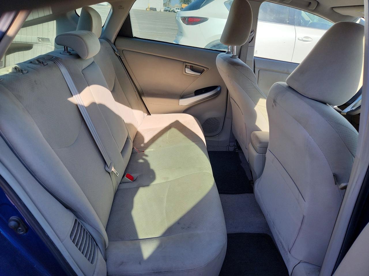 2011 Toyota Prius Two Blue vin: JTDKN3DU3B1384832