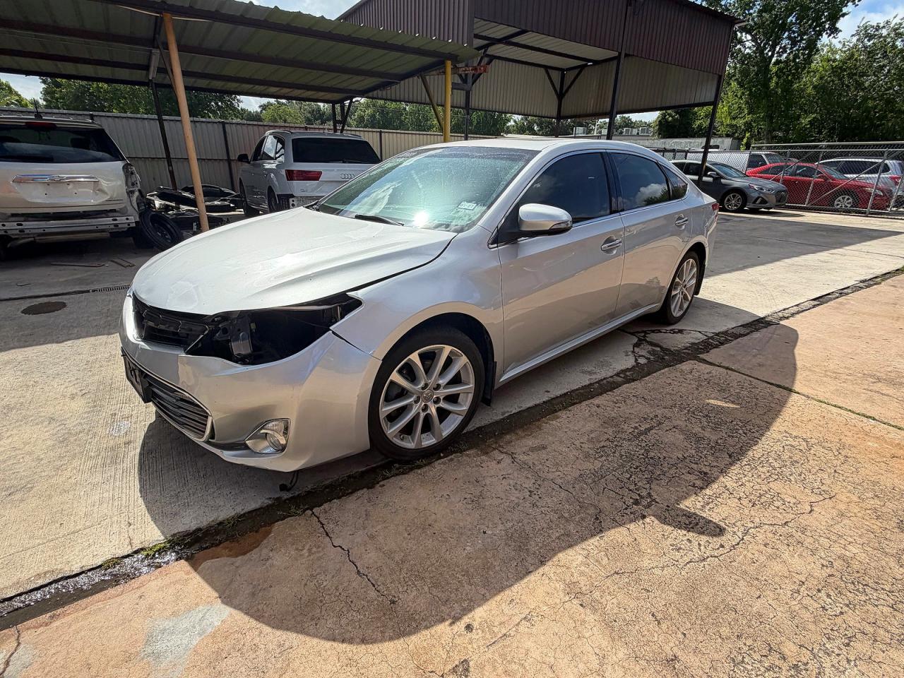 2014 Toyota Avalon Base Silver vin: 4T1BK1EBXEU123533