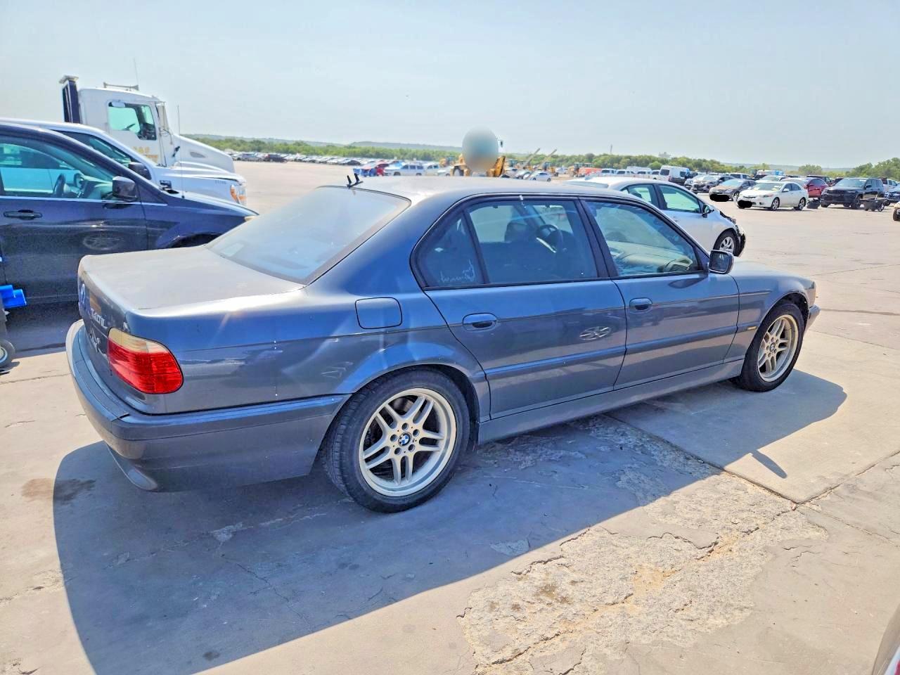 2001 Bmw 740 Il Серый vin: WBAGH834X1DP18182