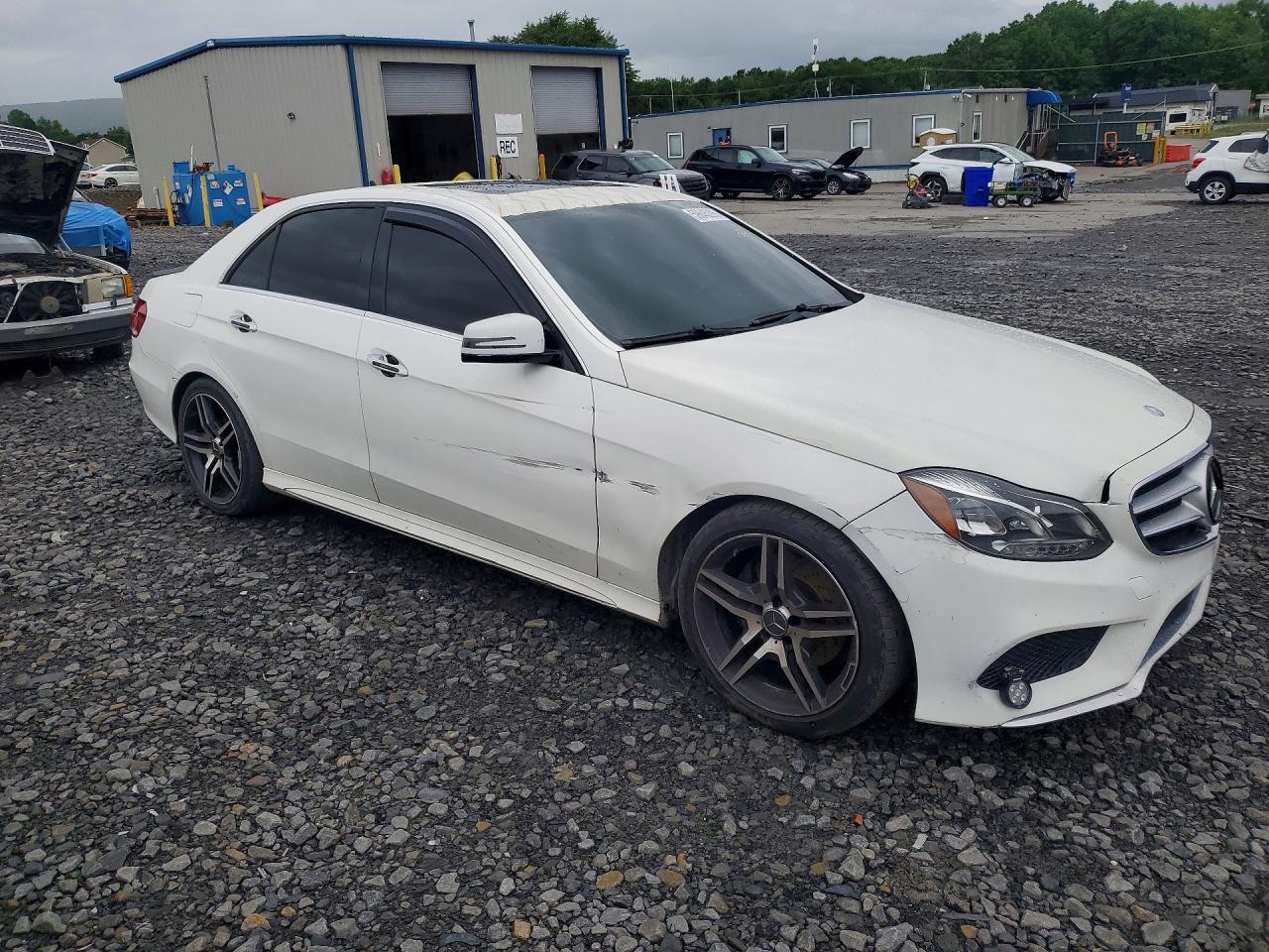 2014 Mercedes-benz E 350 4matic White vin: WDDHF8JB9EA854492