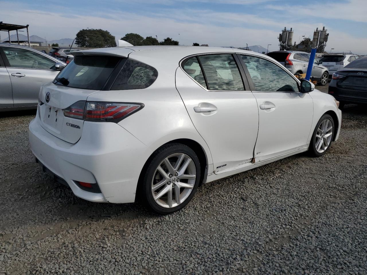2014 Lexus Ct 200 White vin: JTHKD5BH6E2180303