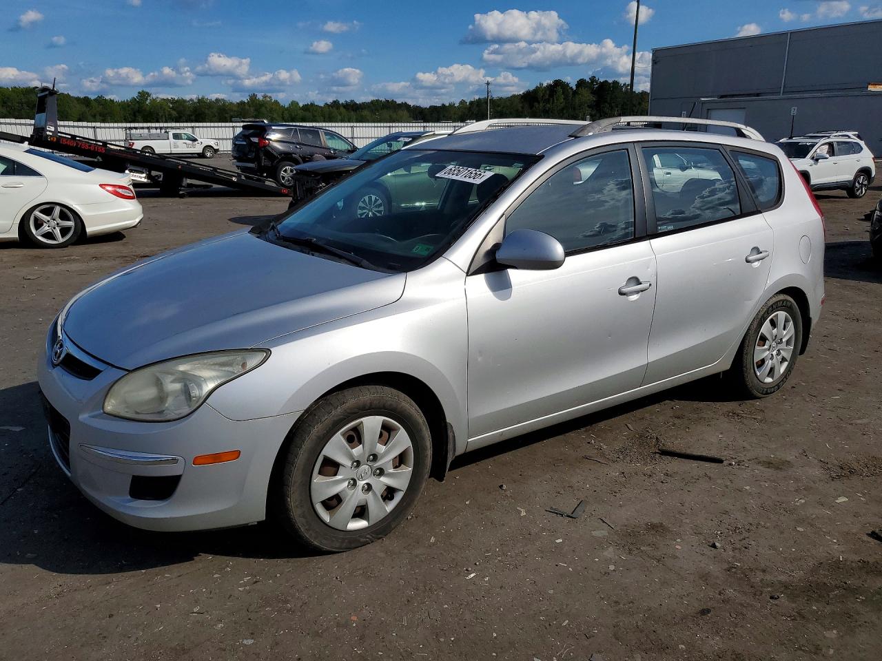 2011 Hyundai Elantra Touring Gls Silver vin: KMHDC8AE2BU121346