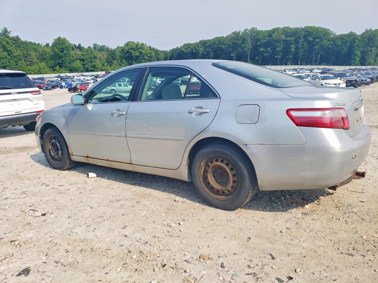 2007 Toyota Camry Ce Silver vin: 4T1BE46K87U646492