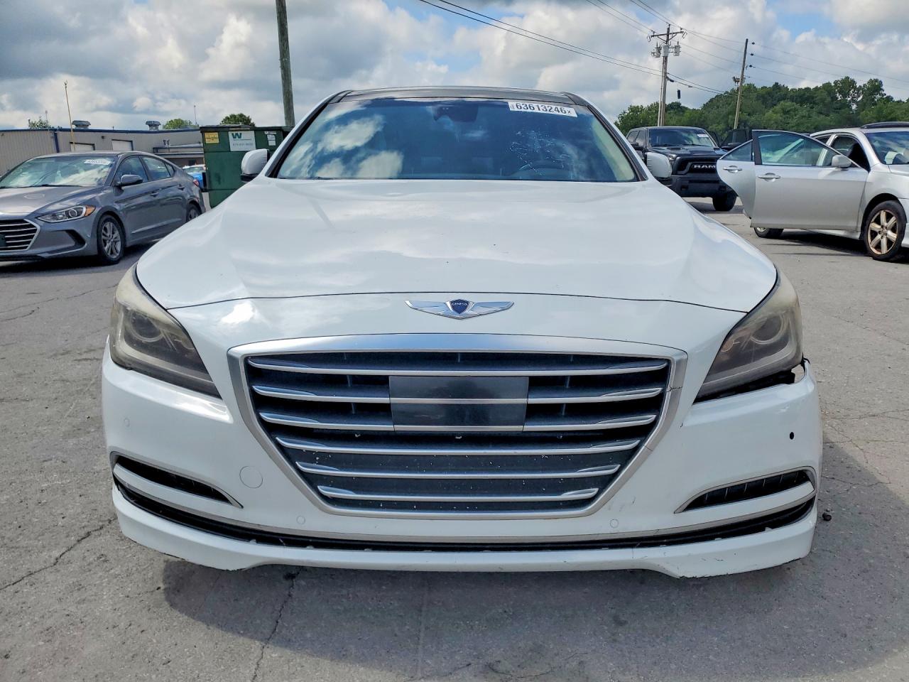 2015 Hyundai Genesis 3.8l White vin: KMHGN4JE2FU069223