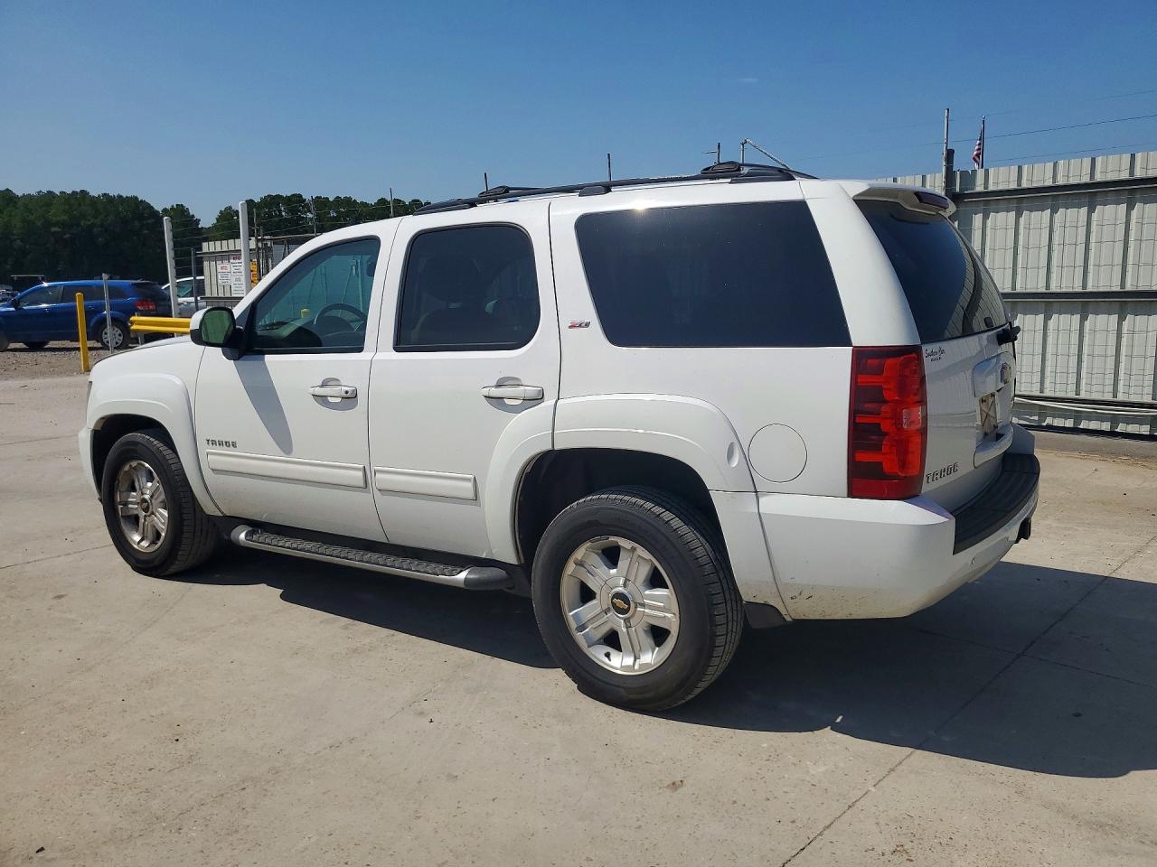 2012 Chevrolet Tahoe C1500 Lt White vin: 1GNSCBE08CR263199