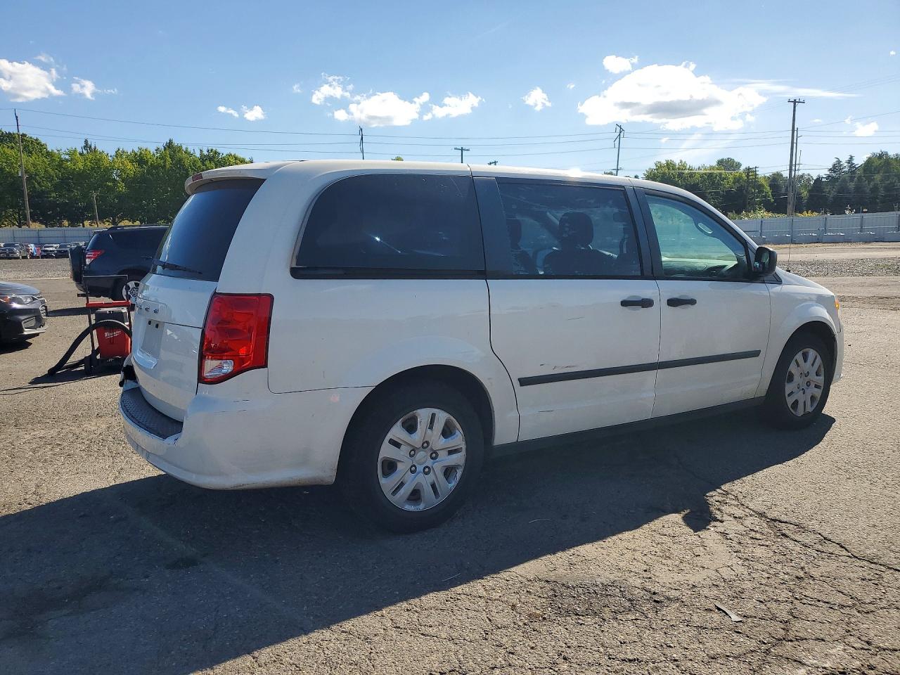 2013 Dodge Grand Caravan Se White vin: 2C4RDGBG2DR756486