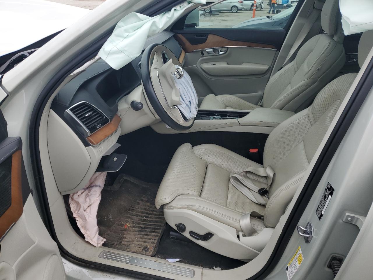 2020 Volvo Xc90 T6 Inscription Серебряный vin: YV4A221LXL1607974