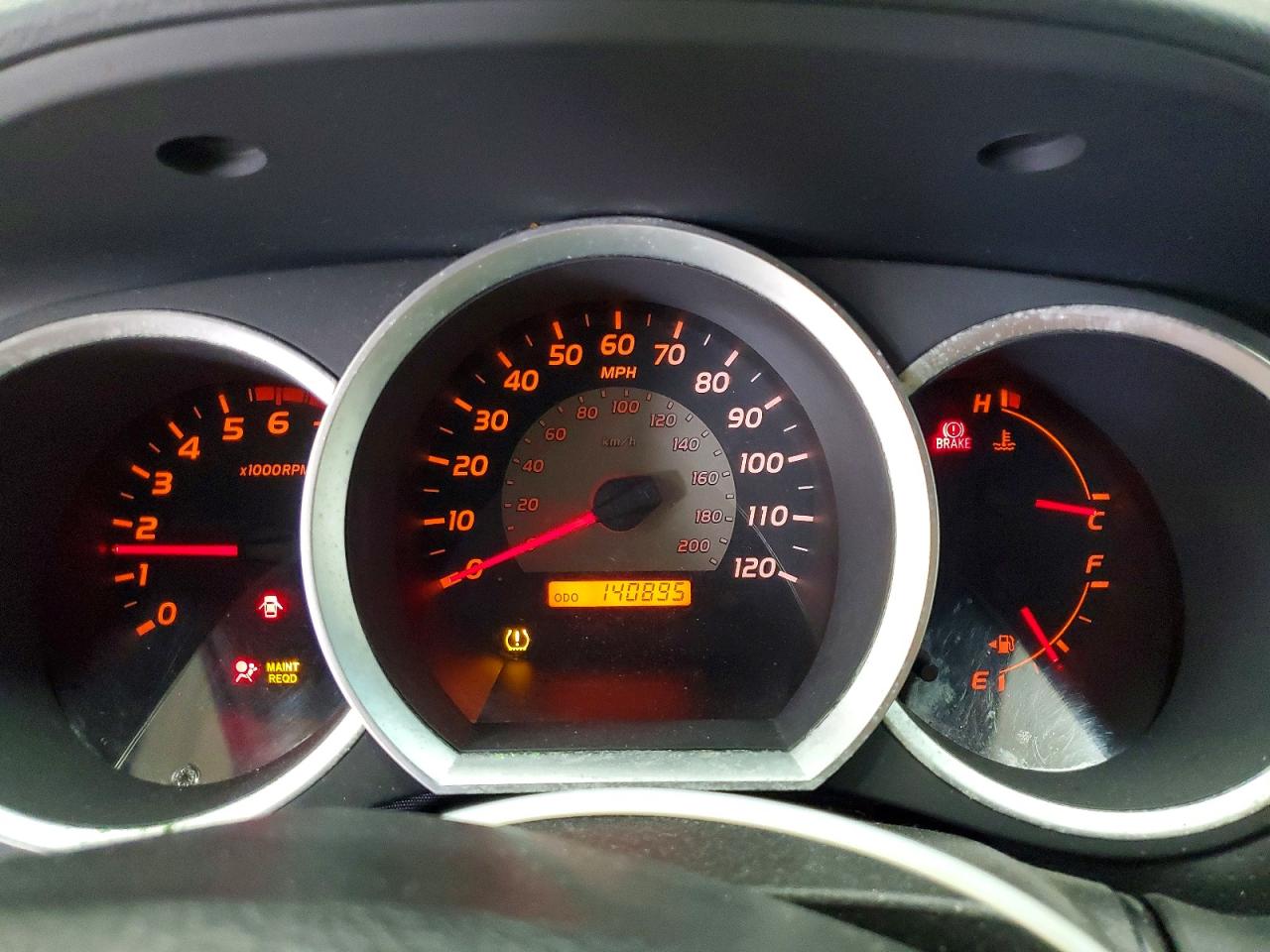 2006 Toyota Tacoma Base White vin: 5TENX22N56Z147087
