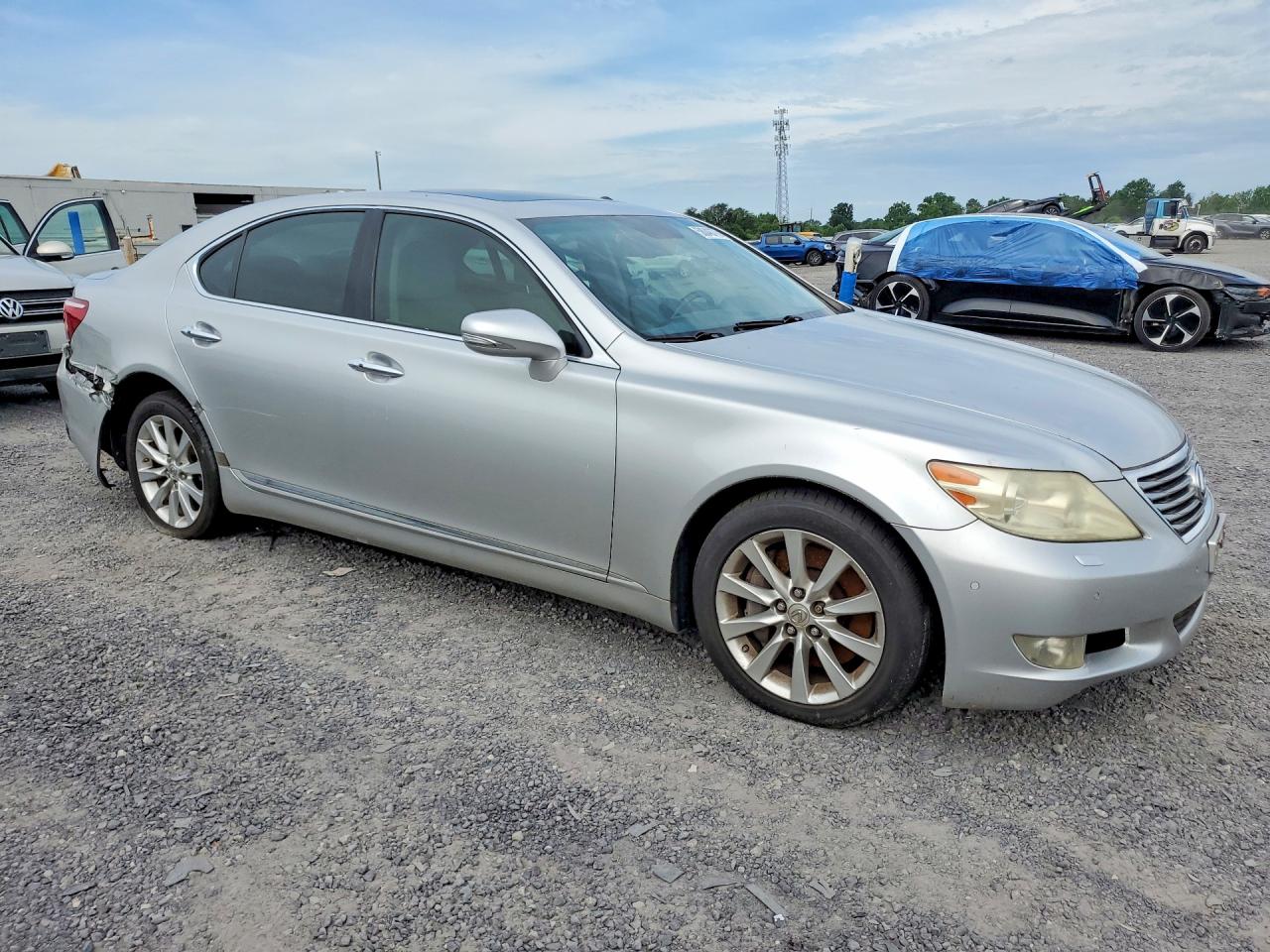 2010 Lexus Ls 460 Silver vin: JTHCL5EF4A5007356
