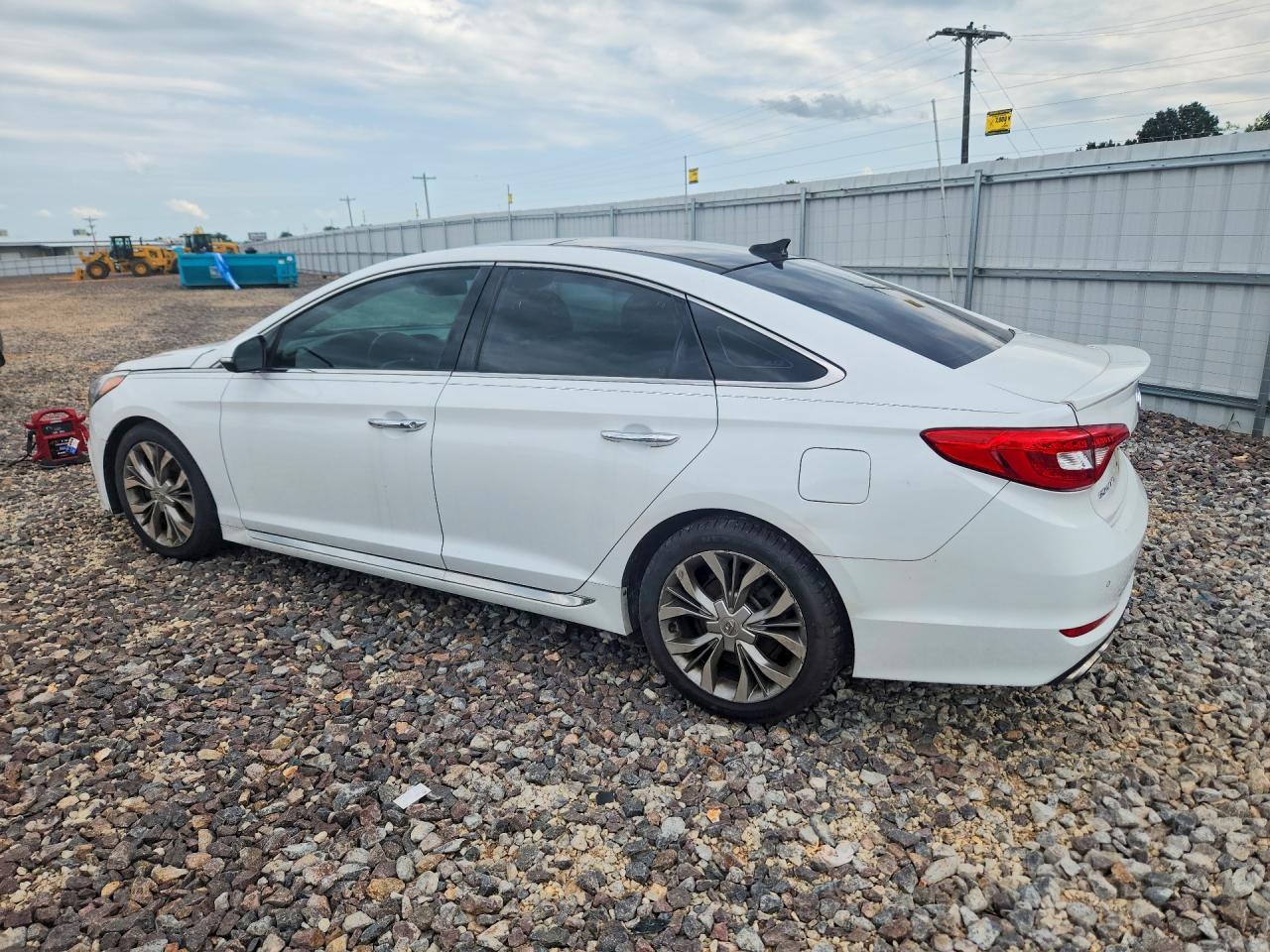 2015 Hyundai Sonata Limited 2.0t White vin: 5NPE34AB3FH250672