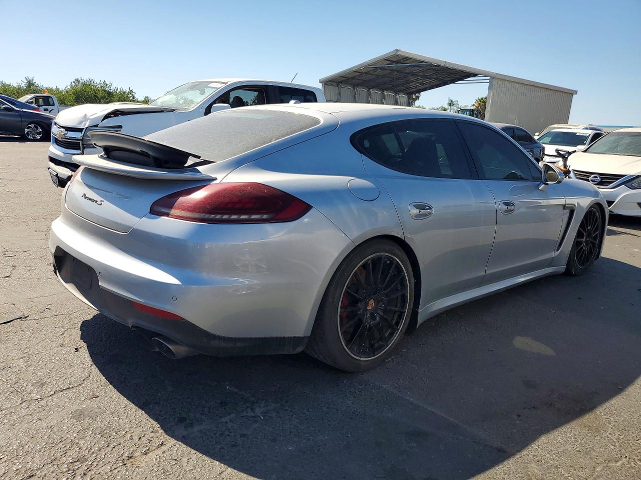 2014 Porsche Panamera S Серебряный vin: WP0AB2A77EL055945