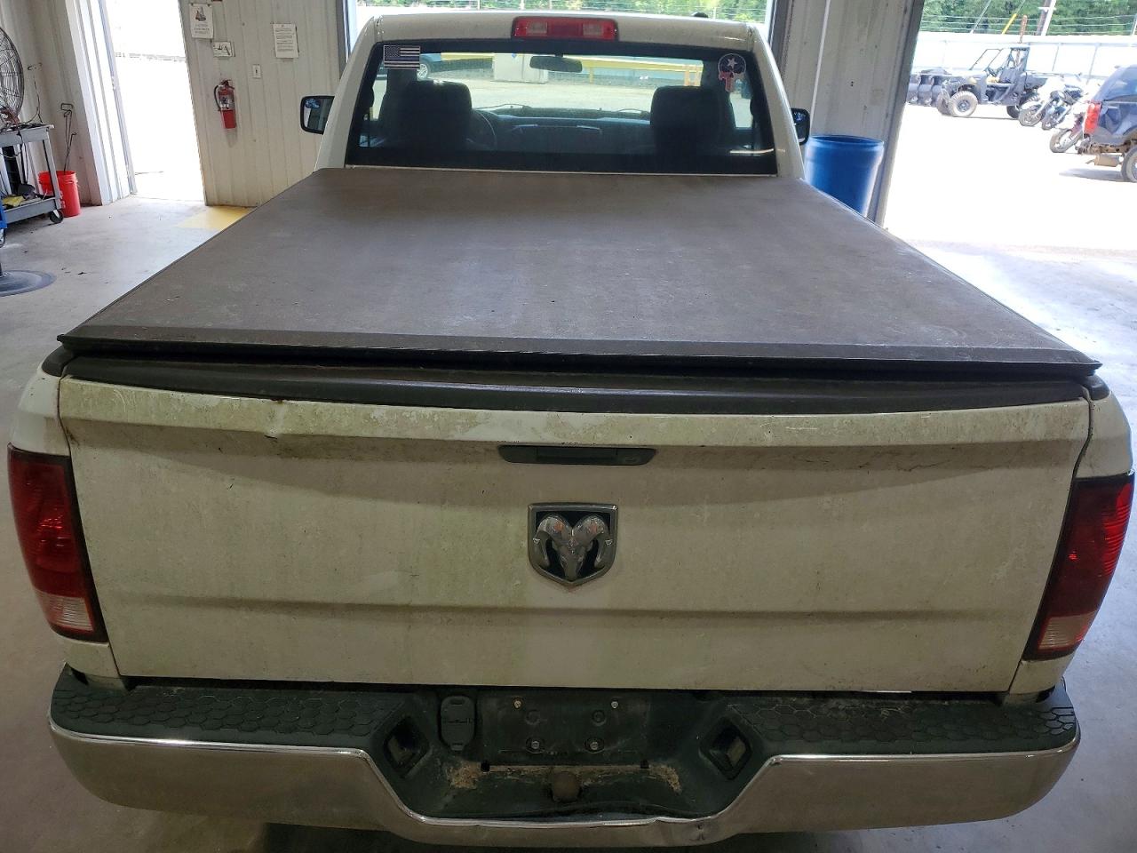 2011 Dodge Ram 1500 White vin: 3D7JB1EK2BG565157
