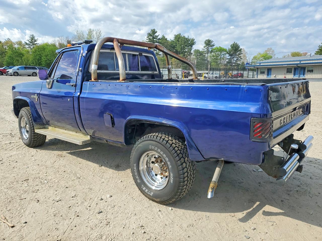 1985 Chevrolet C20 Синий vin: 2GCGC24M1F1118019