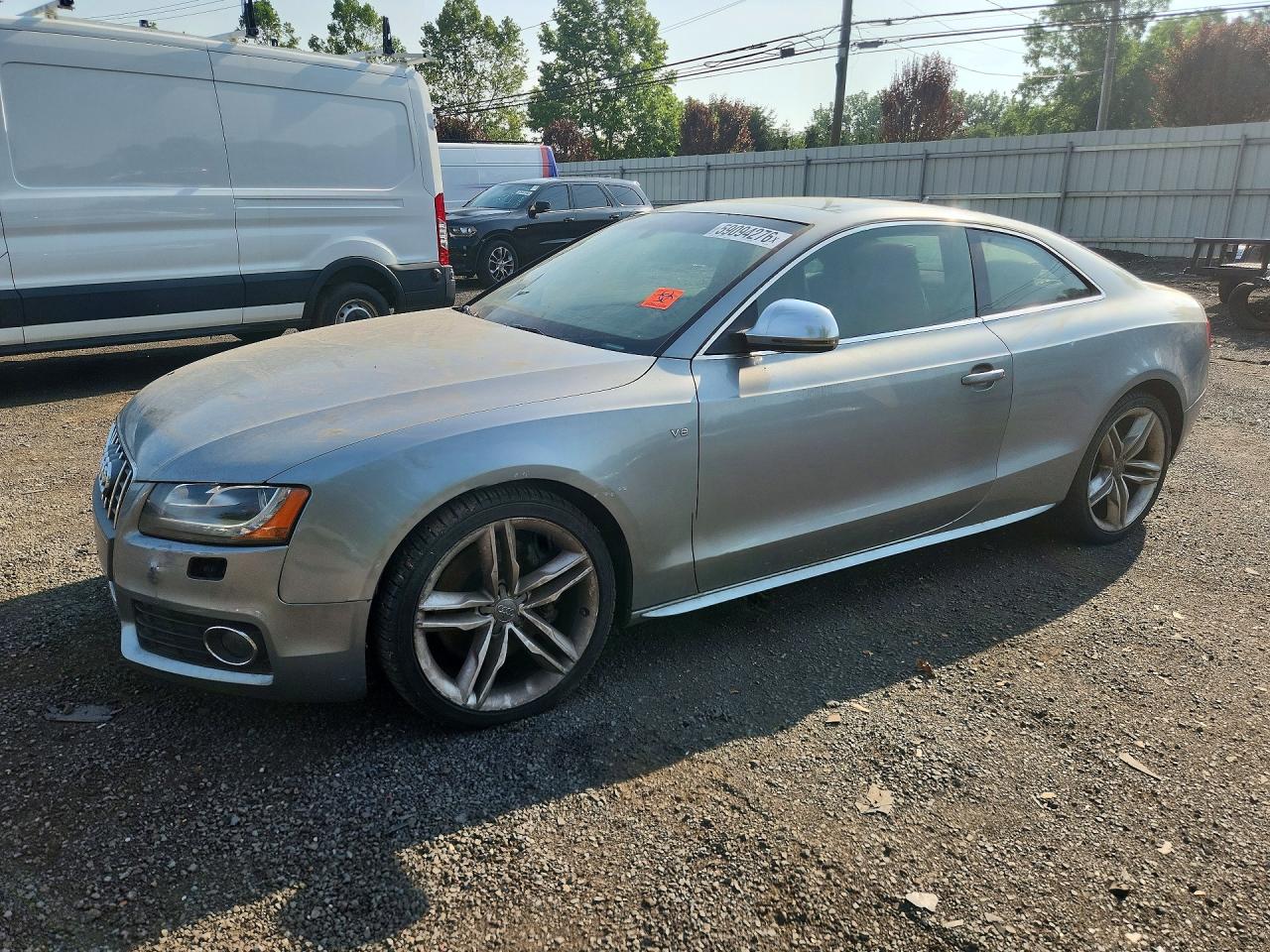 2009 Audi S5 Quattro Gray vin: WAURV78T69A028003