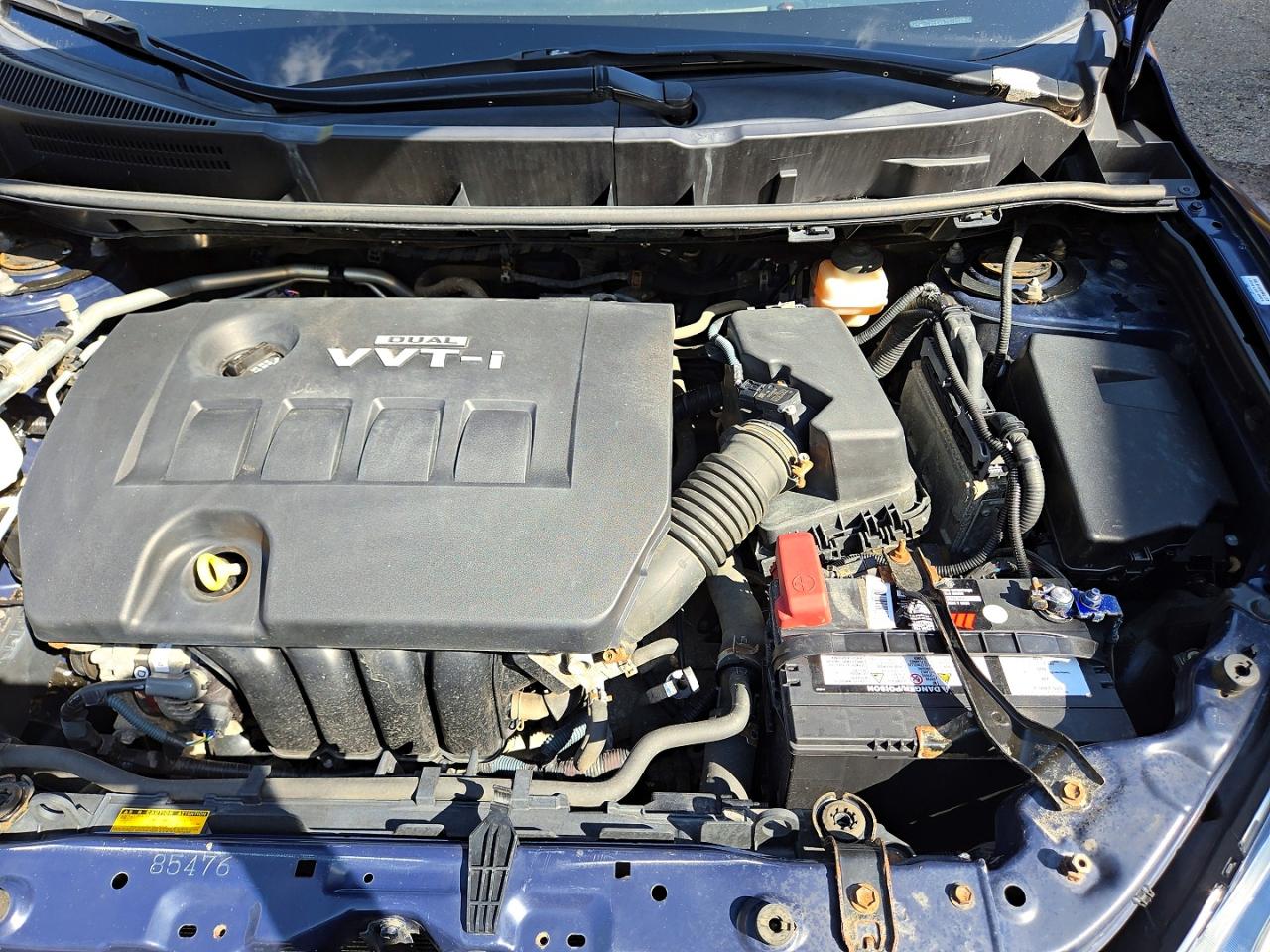 2009 Toyota Corolla Matrix Blue vin: 2T1KU40E49C046286