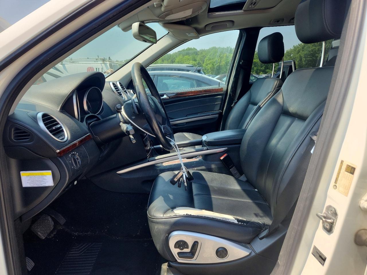2012 Mercedes-benz Gl 450 4matic White vin: 4JGBF7BE8CA785676