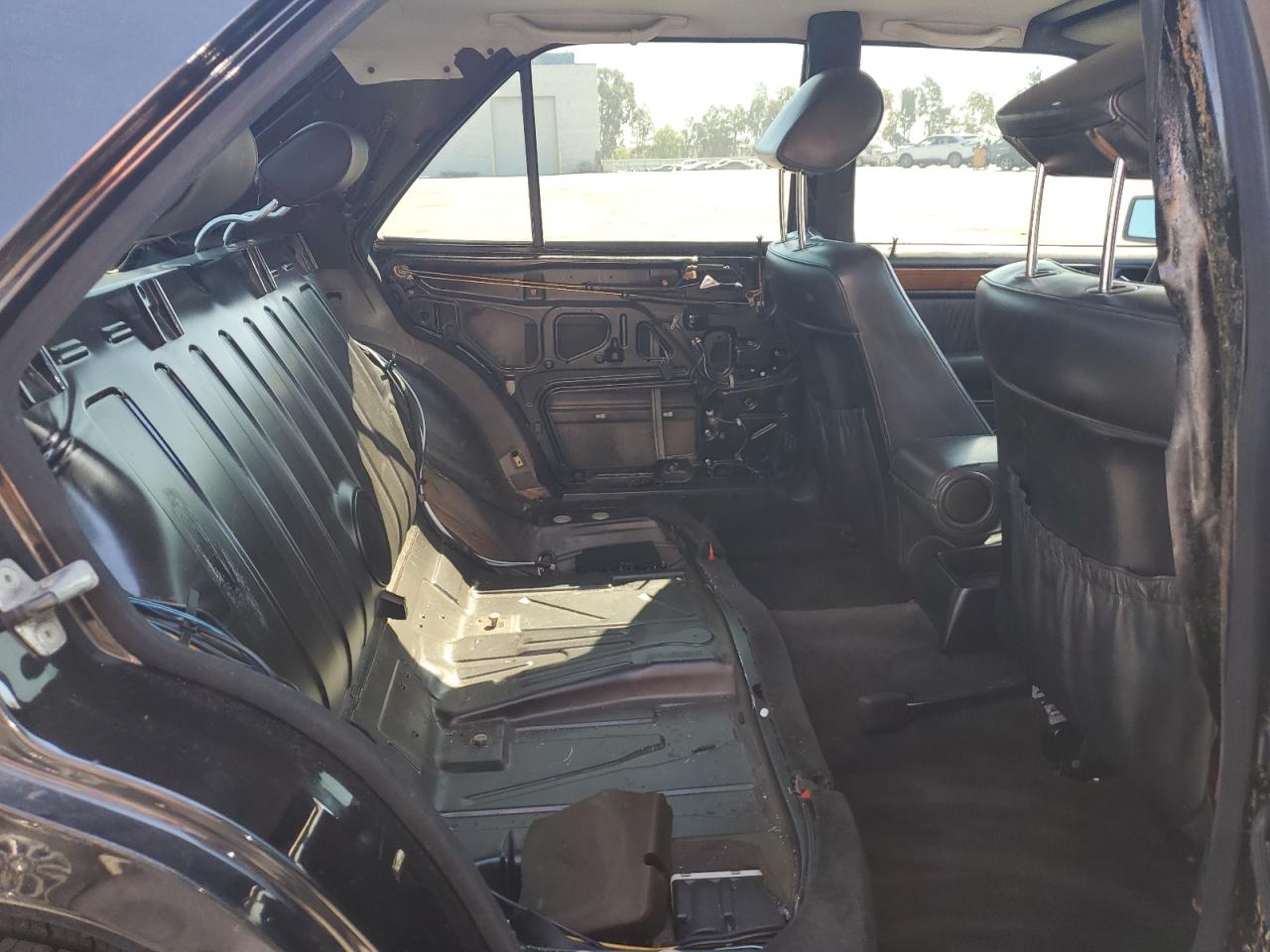1991 Mercedes-benz 300 E Black vin: WDBEA30D6MB375472