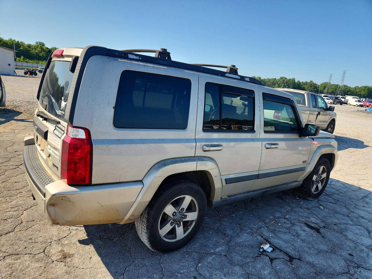 2007 Jeep Commander Бежевый vin: 1J8HH48P57C619571